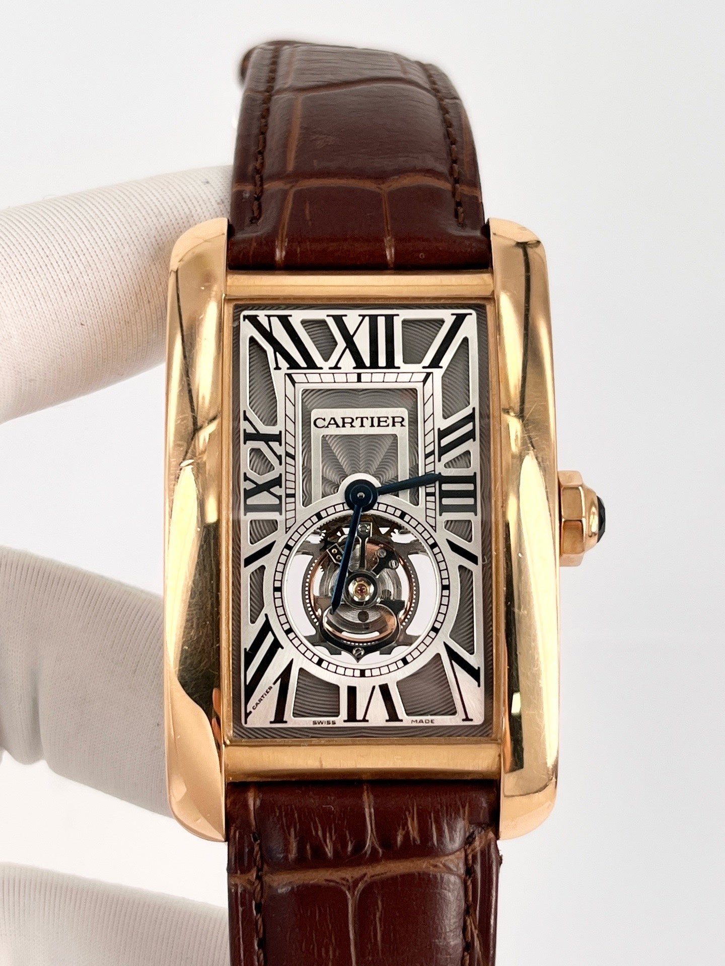 Cartier Rose gold Automatic (self-winding) watch