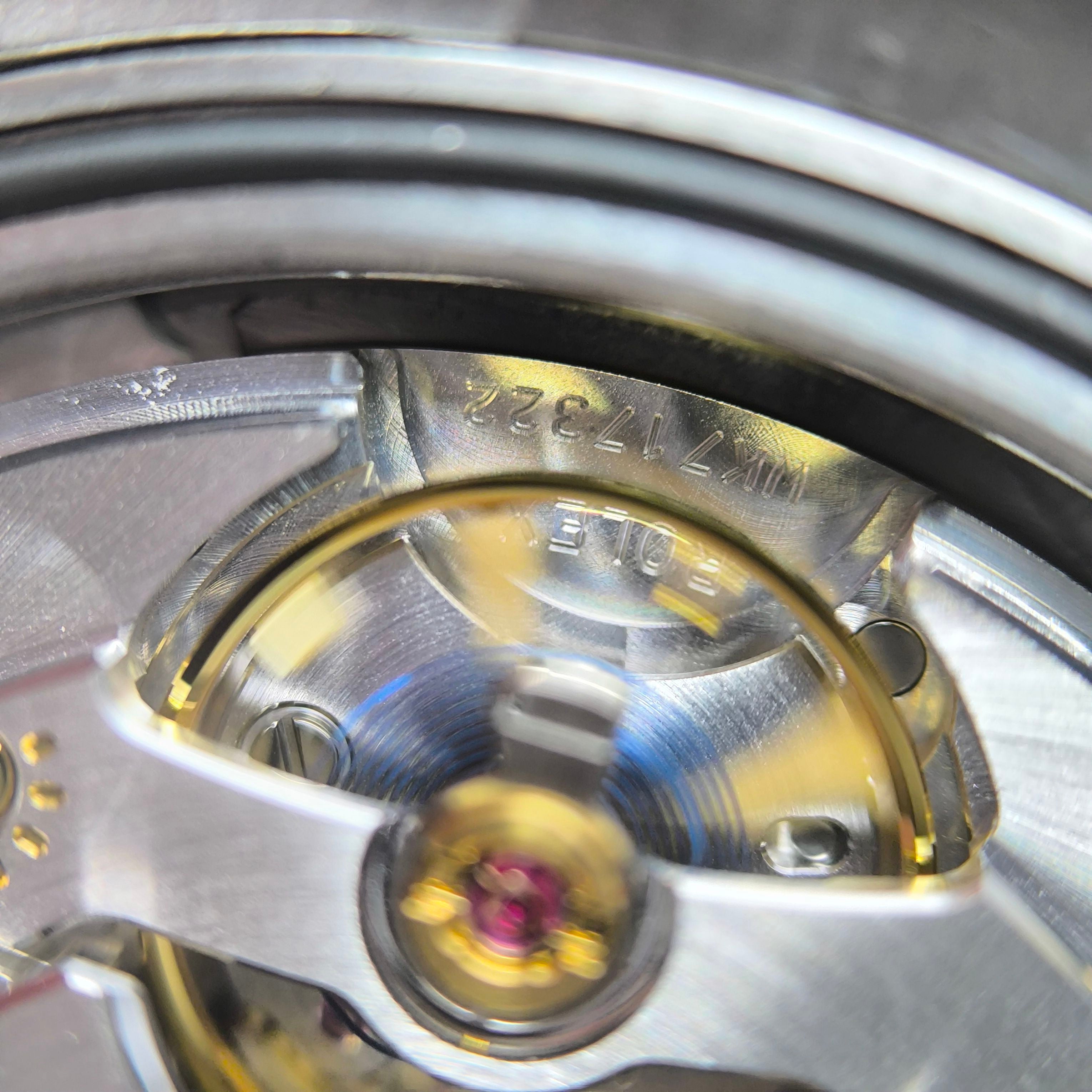 Rolex Log-based 41 millimeters m126334-0005