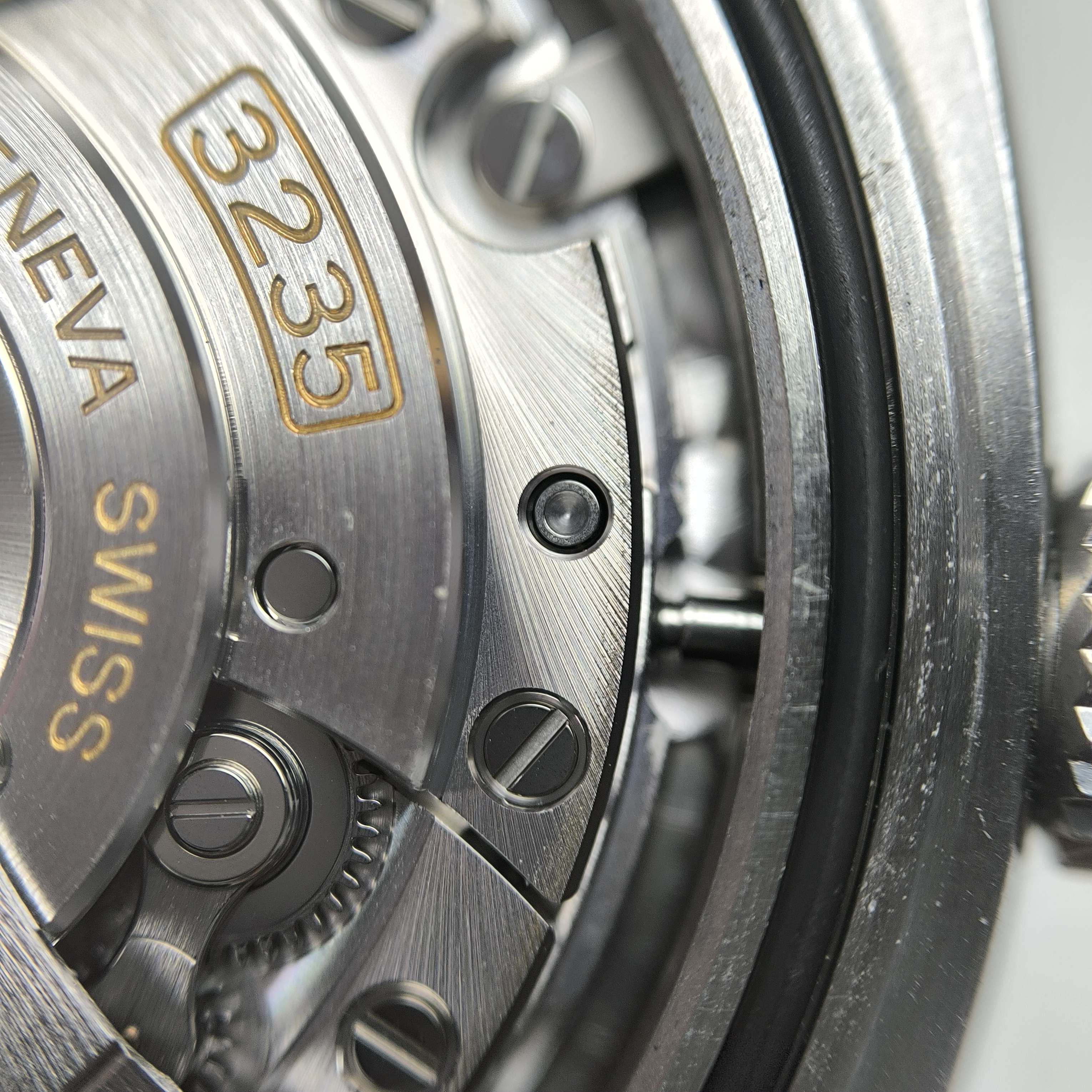 Rolex Log-based 41 millimeters m126334-0005