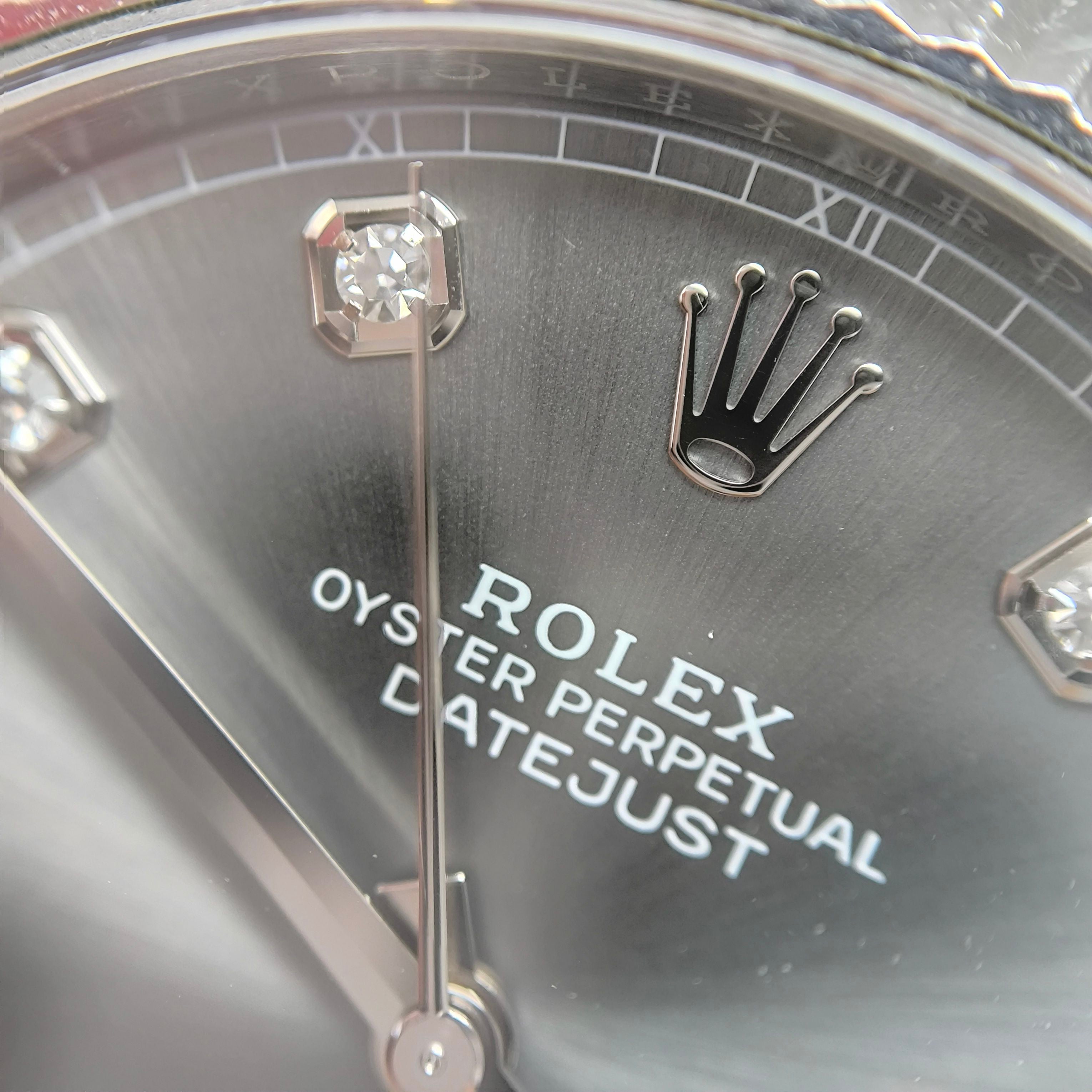 Rolex Log-based 41 millimeters m126334-0005