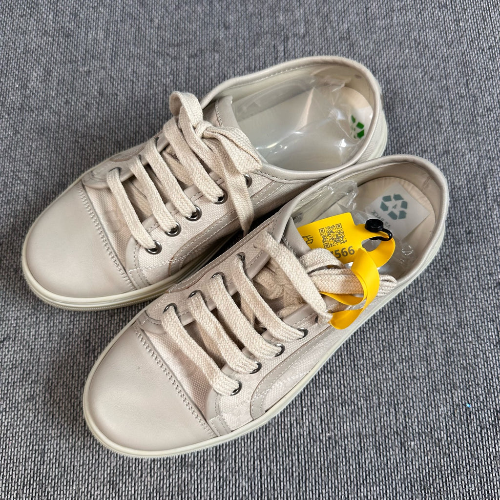 Gucci Canvas Skate shoes