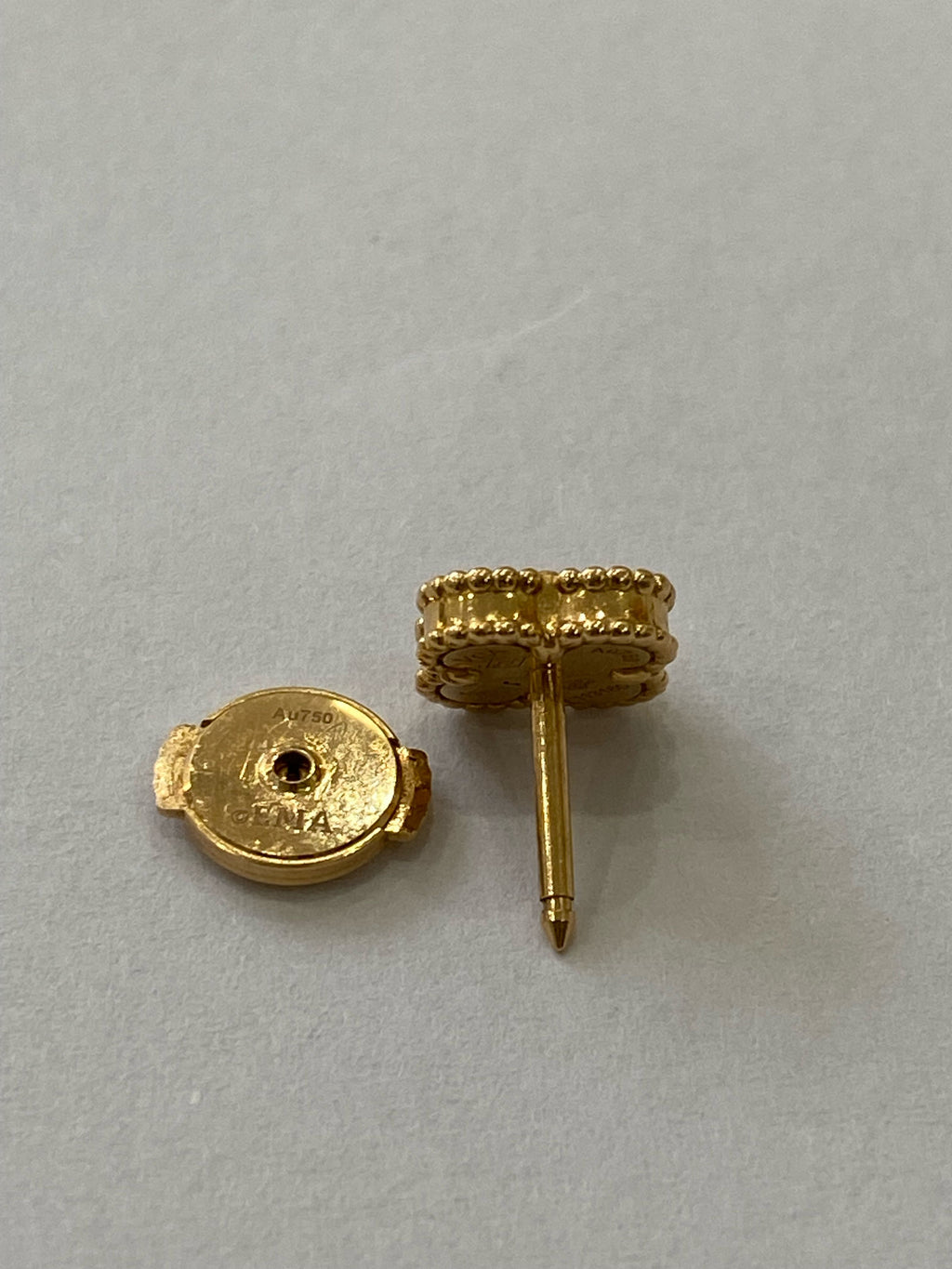 Van Cleef & Arpels Rose gold Earrings