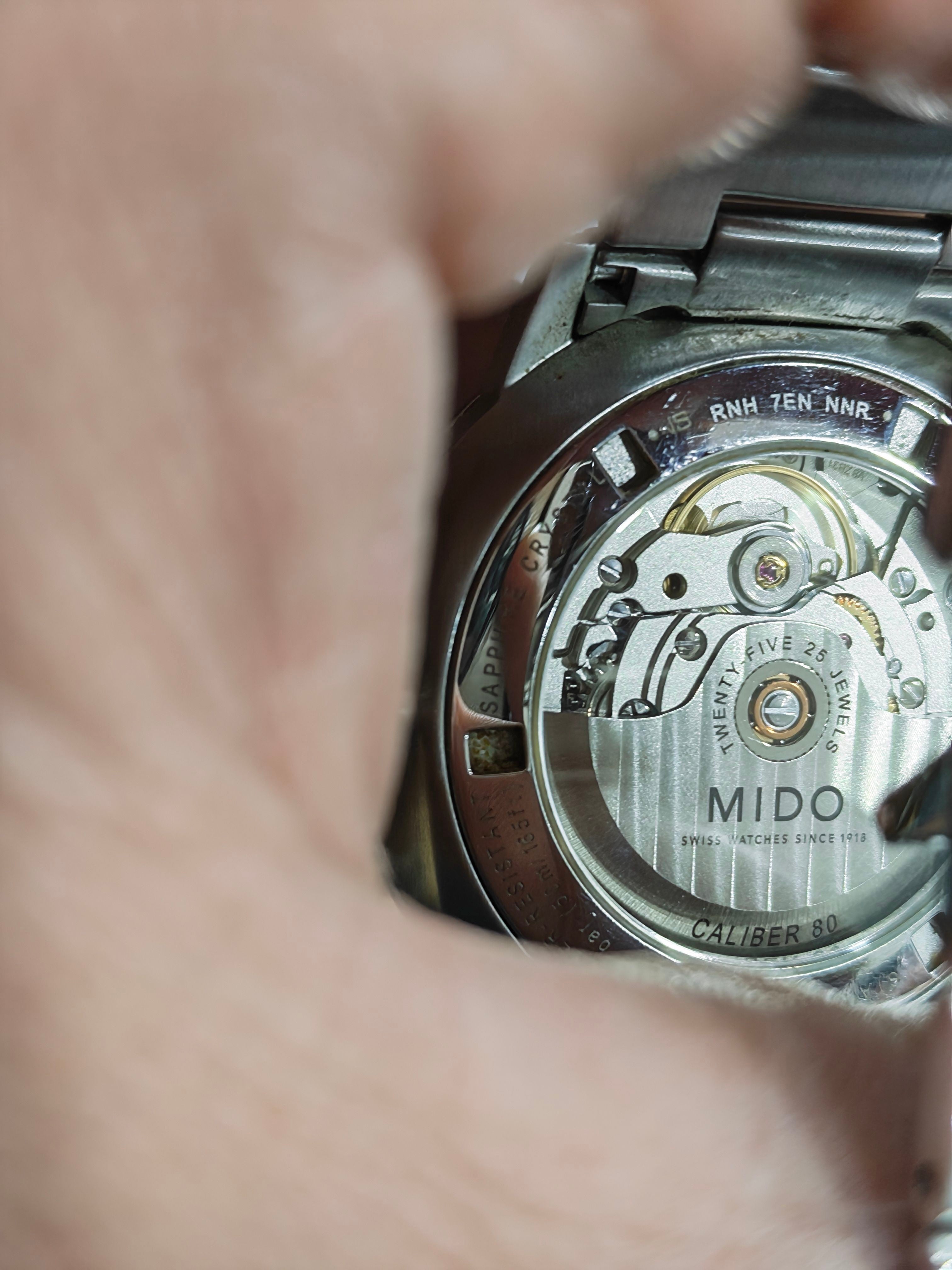 Mido Commander Automatic (self-winding) watch 40 millimeters M021.407.11.411.00