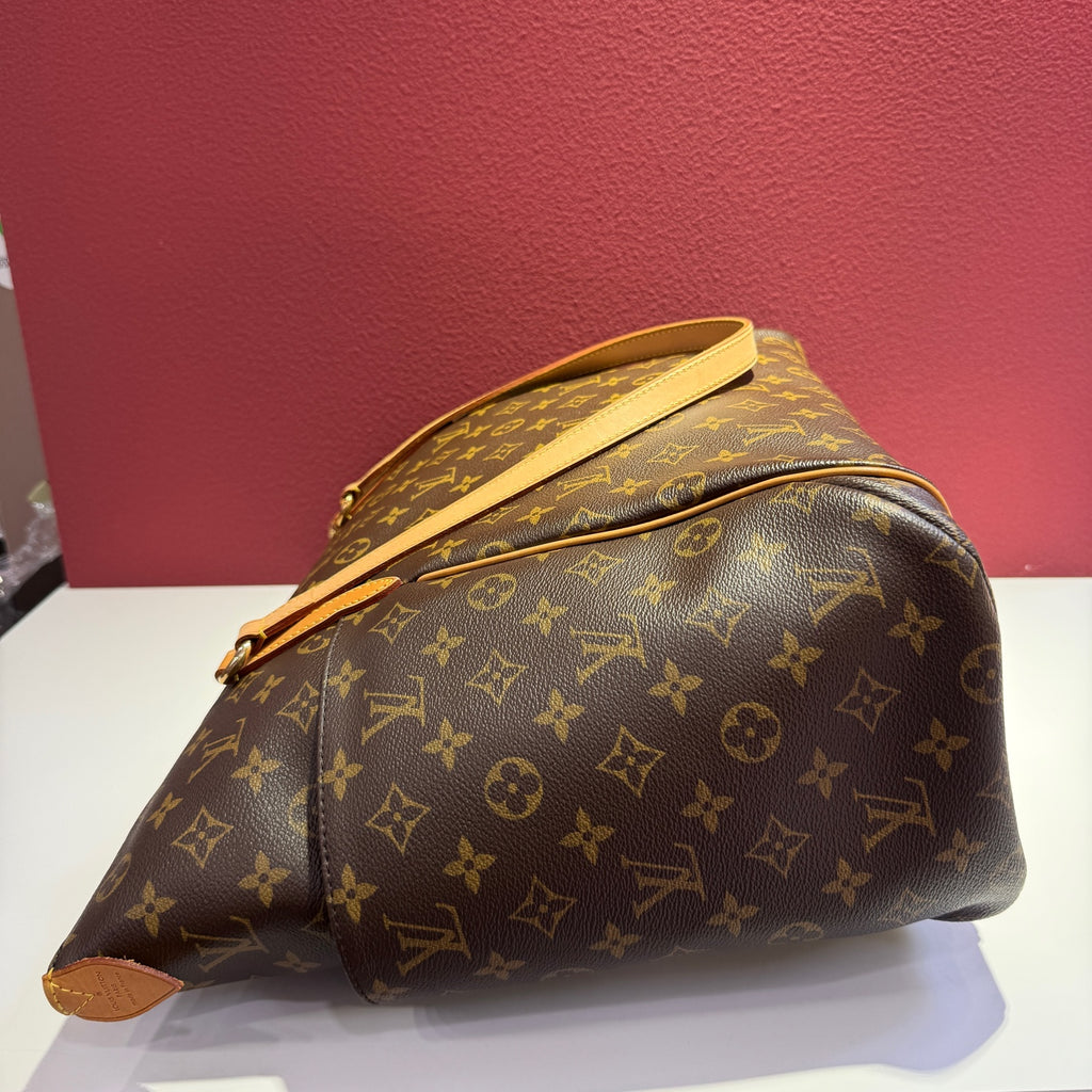 Louis Vuitton Tote
