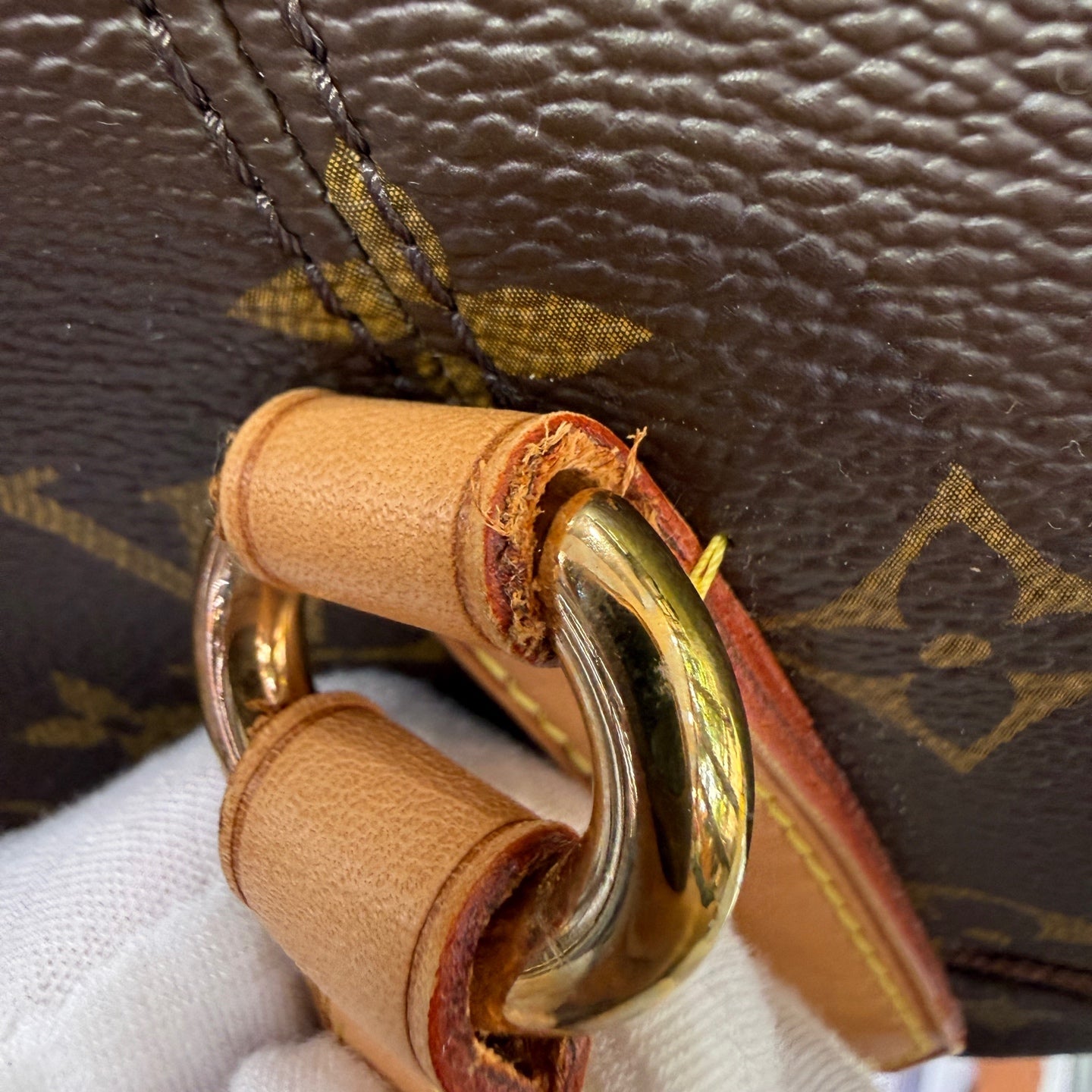 Louis Vuitton Tote