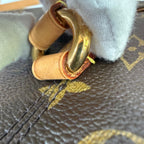Louis Vuitton Tote