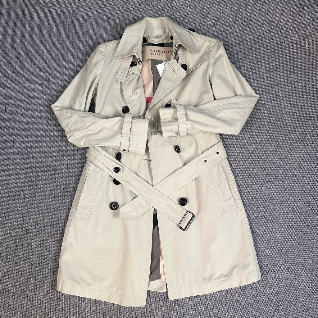 Burberry Trench coat