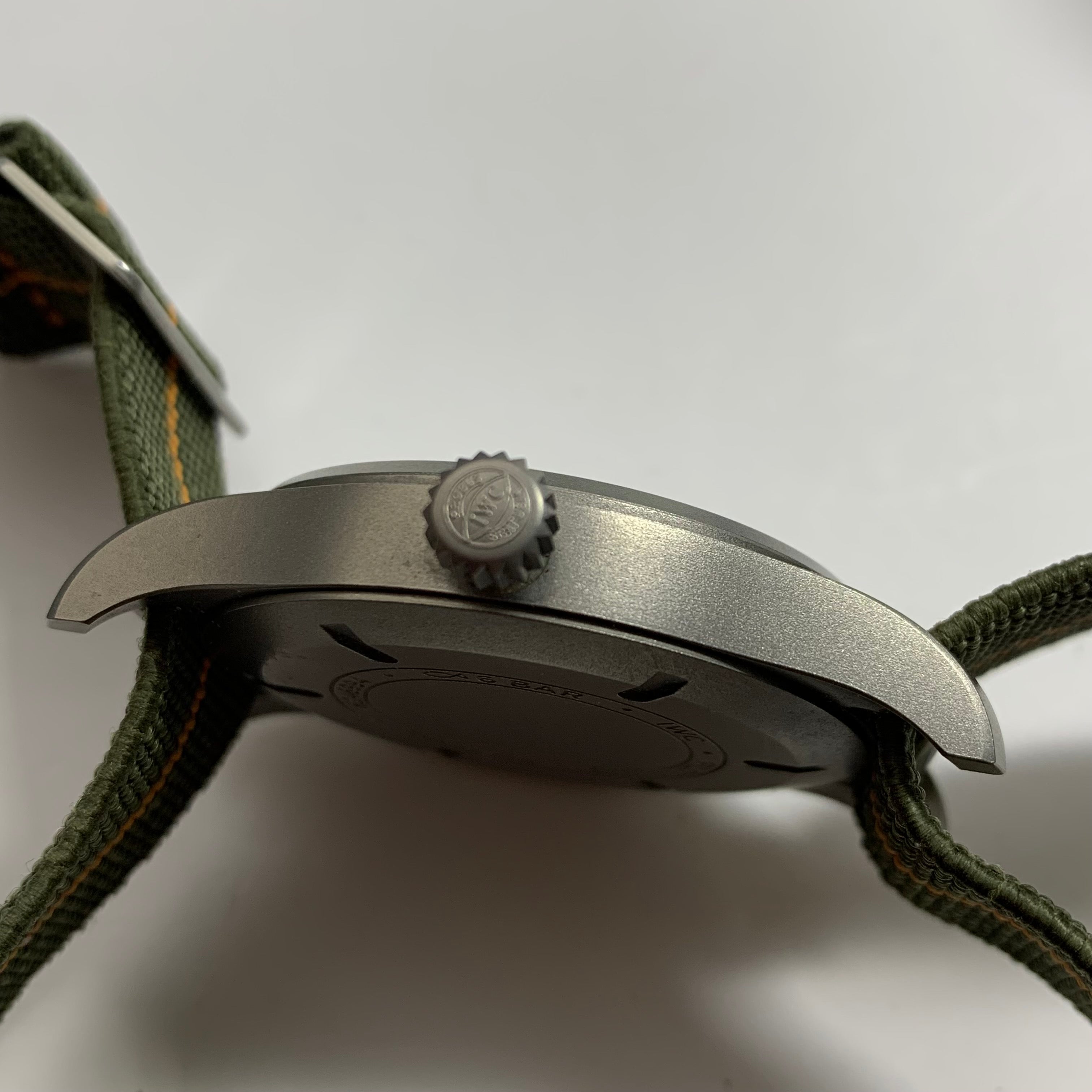 IWC Pilot 40 millimeters IW327006