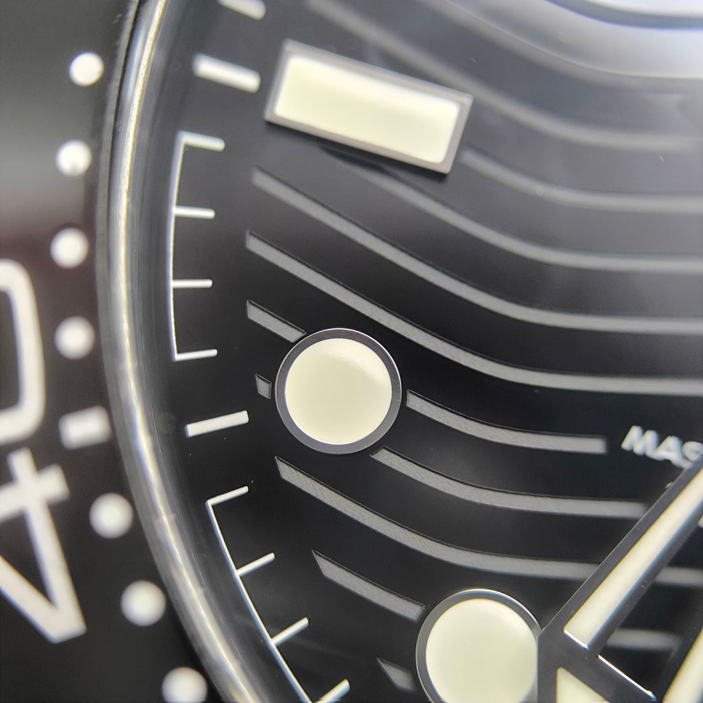Omega Seahorse Series 42 210.30.42.20.01.001