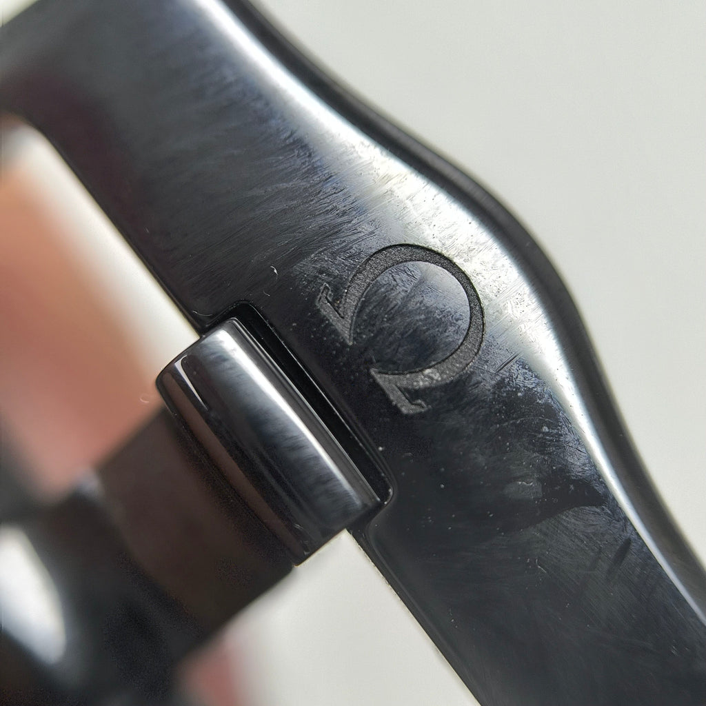 Omega Seahorse Series 43.5 210.92.44.20.01.003