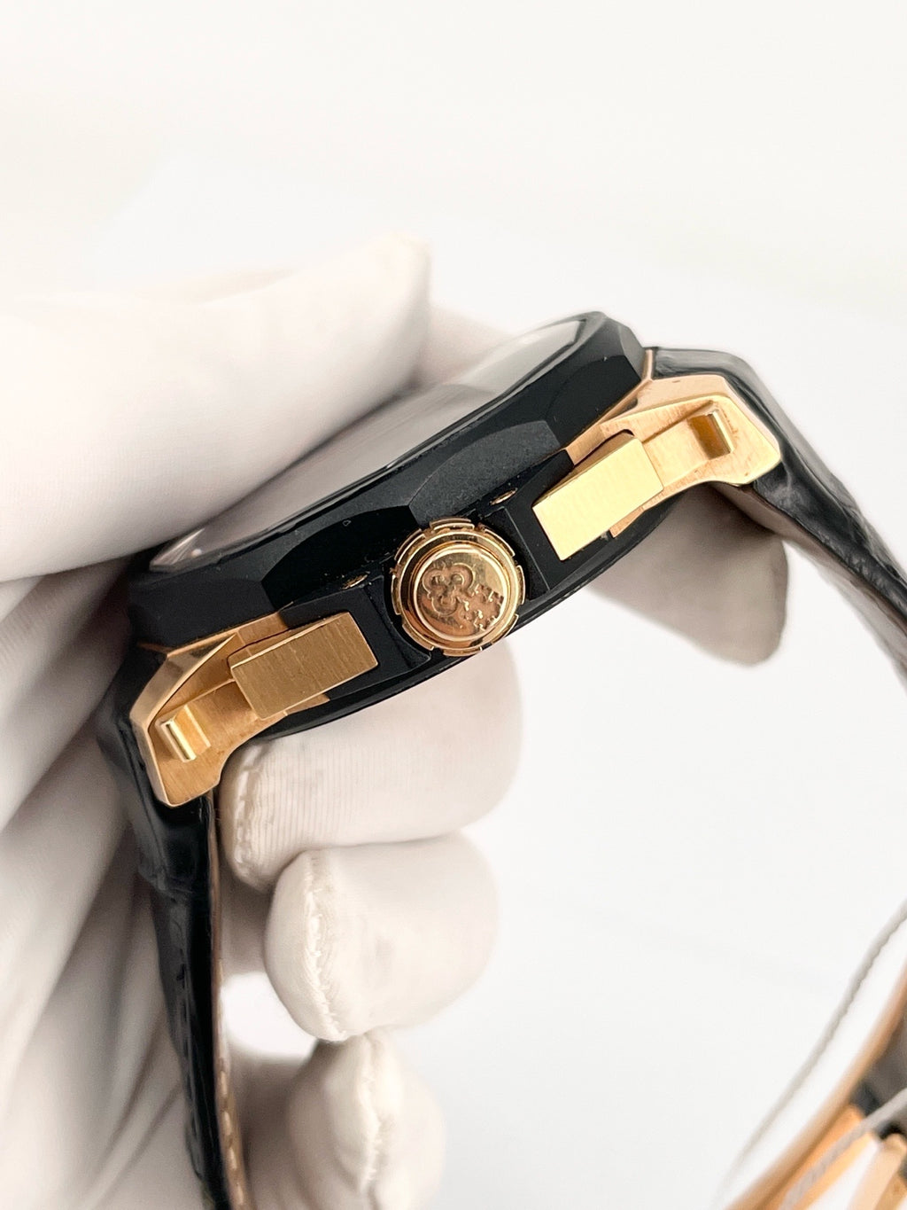 Corum Rose gold Automatic (self-winding) watch