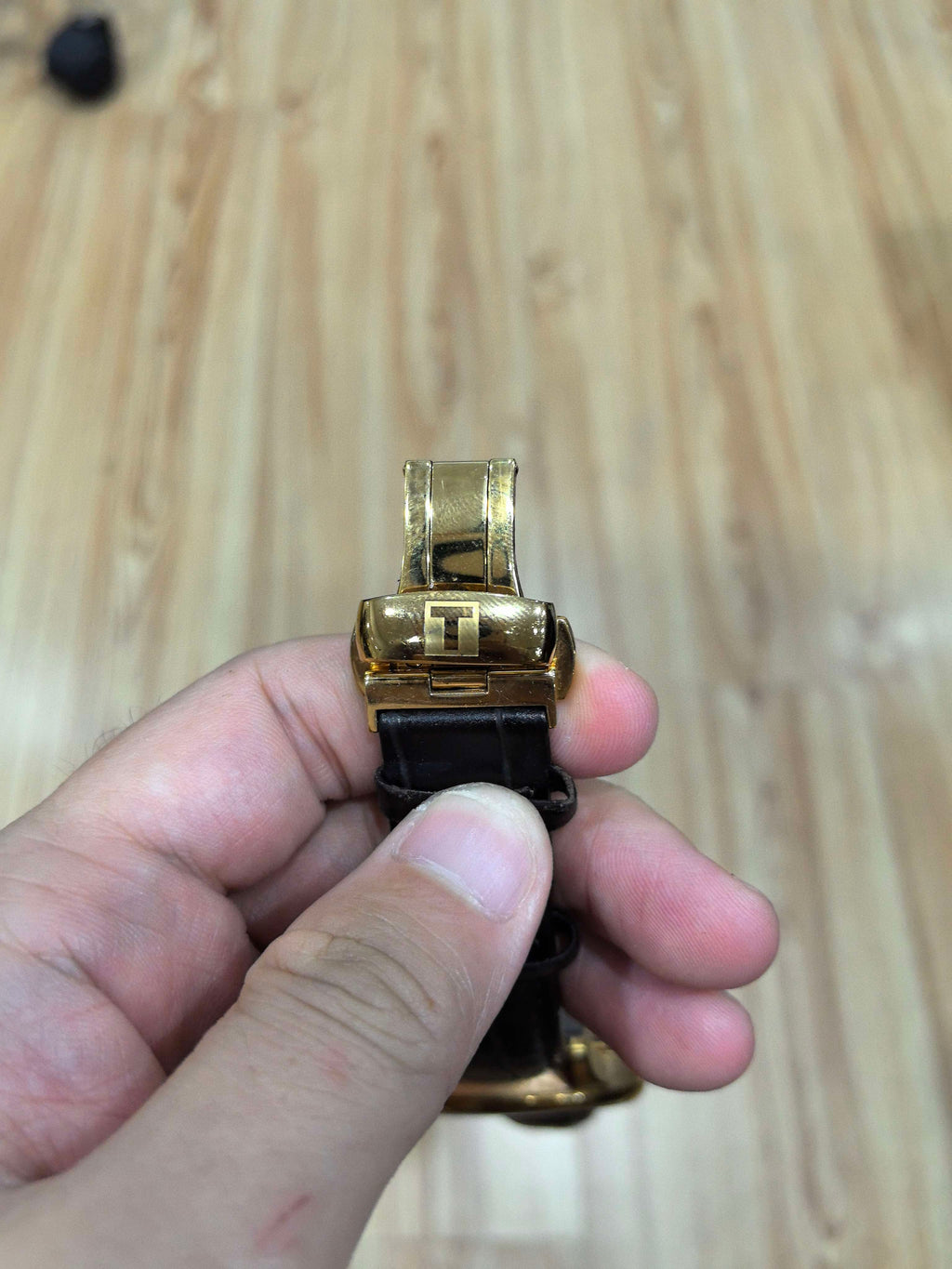 Tissot Dulul Series Rose gold Mechanical watch 42.00 MM T099.407.36.038.00