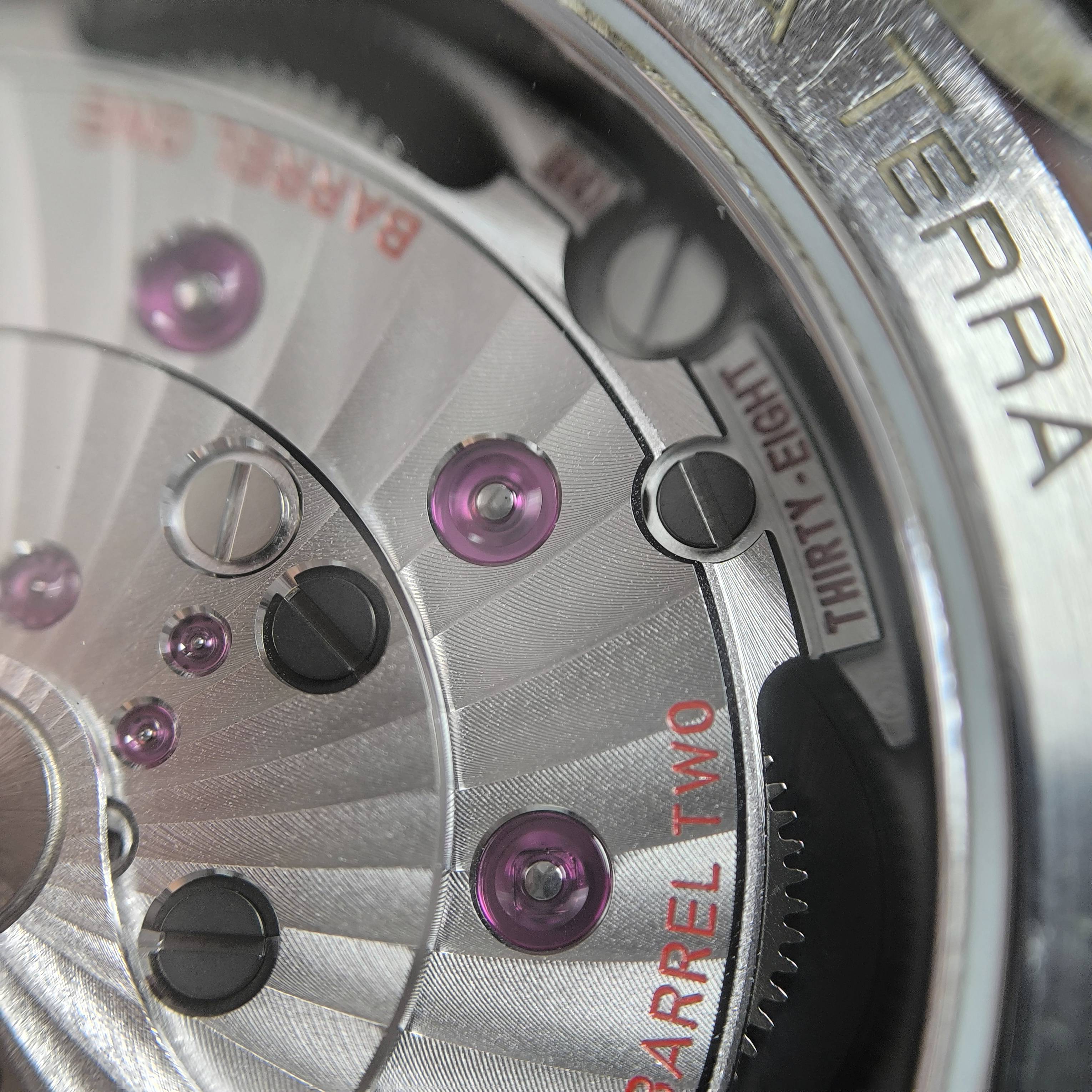 Omega Seahorse Series 43 220.10.43.22.03.001