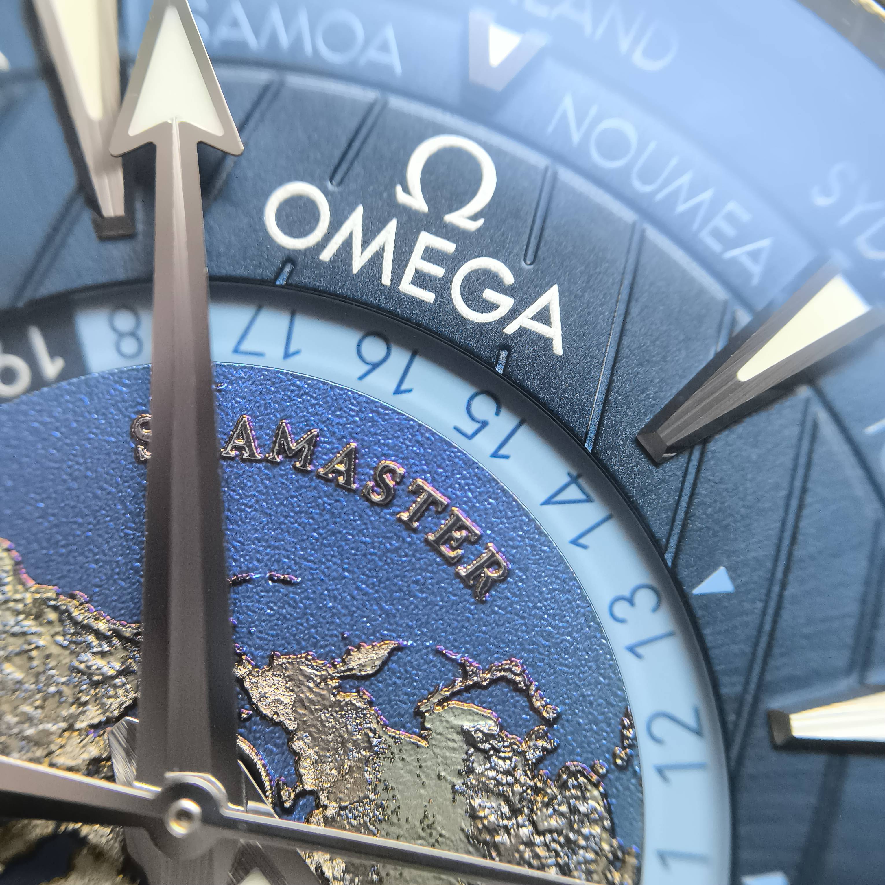 Omega Seahorse Series 43 220.10.43.22.03.001