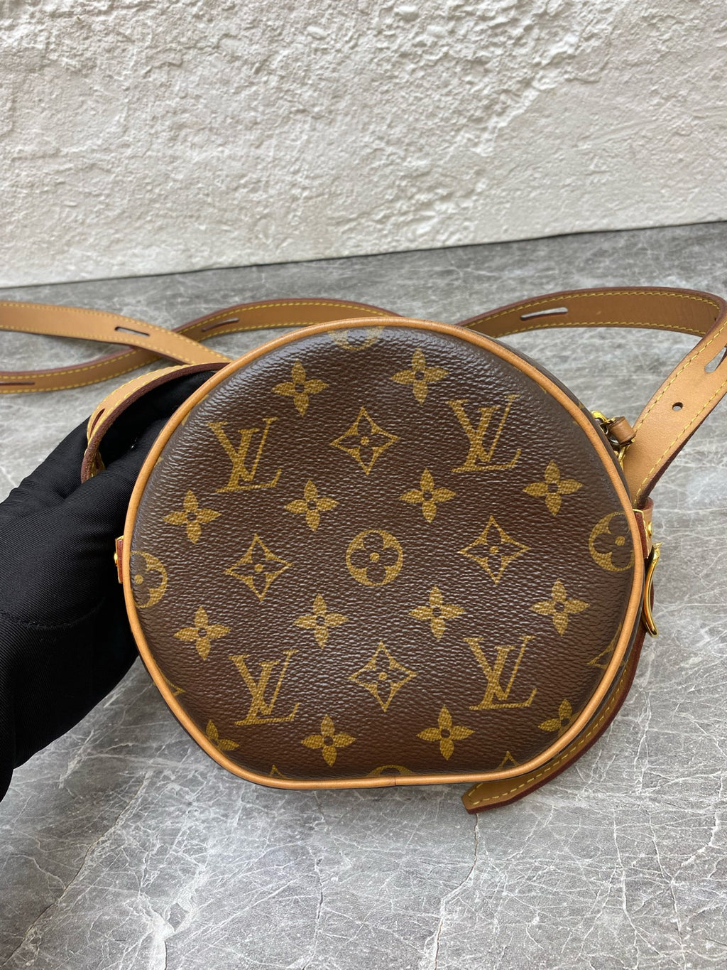 Louis Vuitton Crossbody
