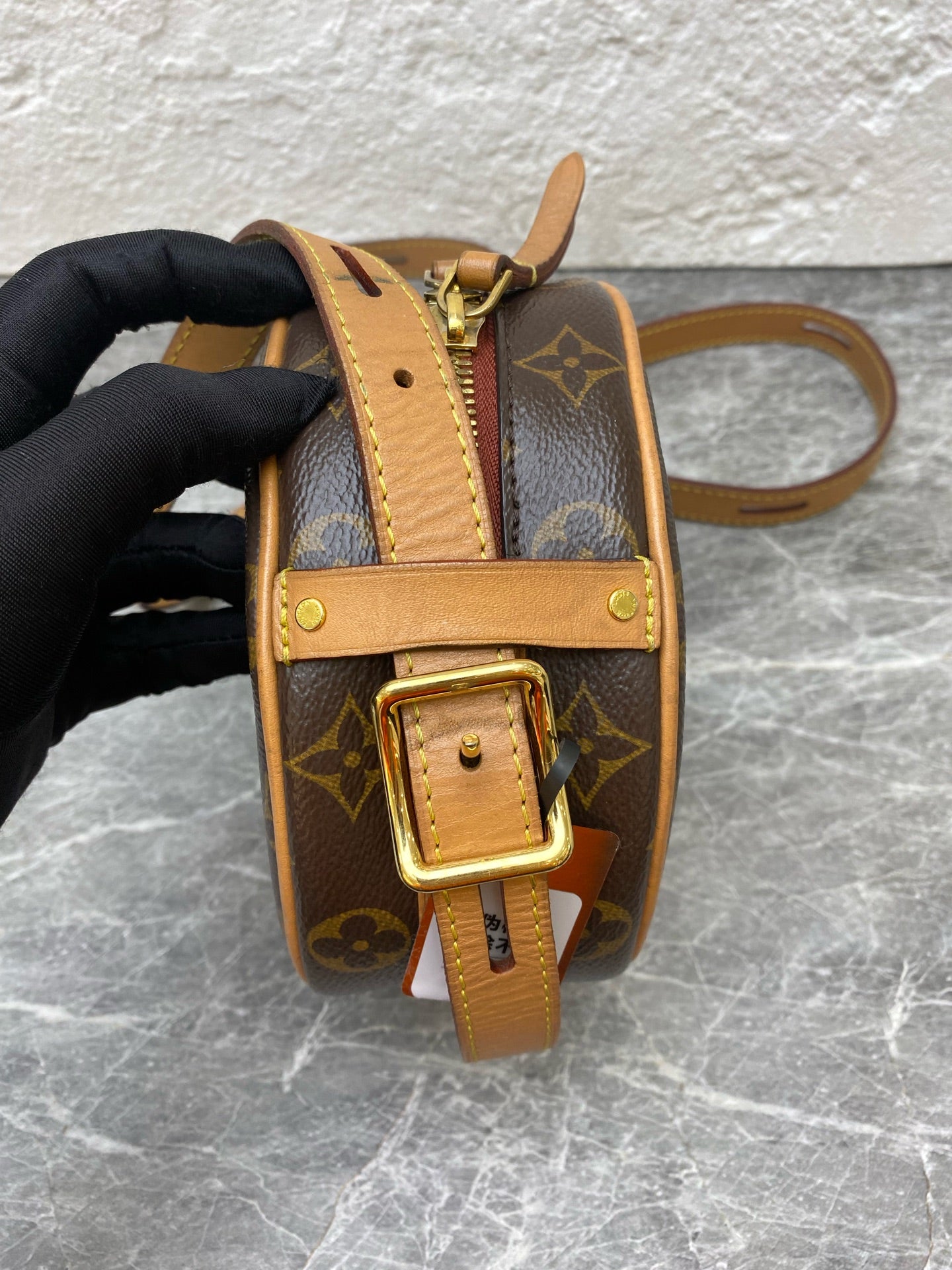 Louis Vuitton Crossbody