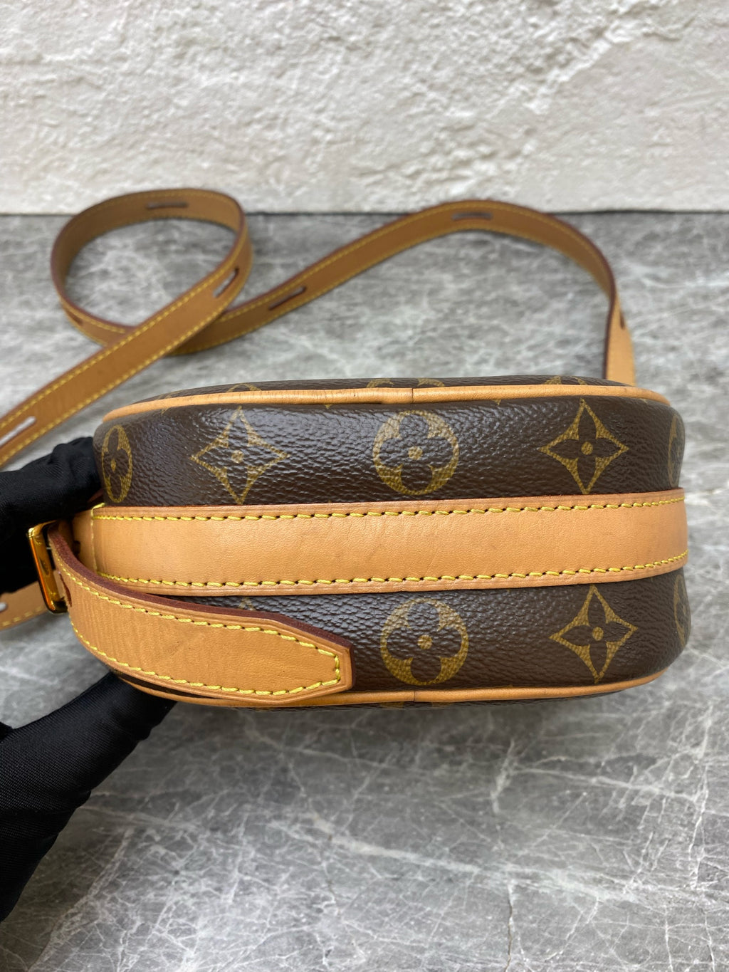Louis Vuitton Crossbody