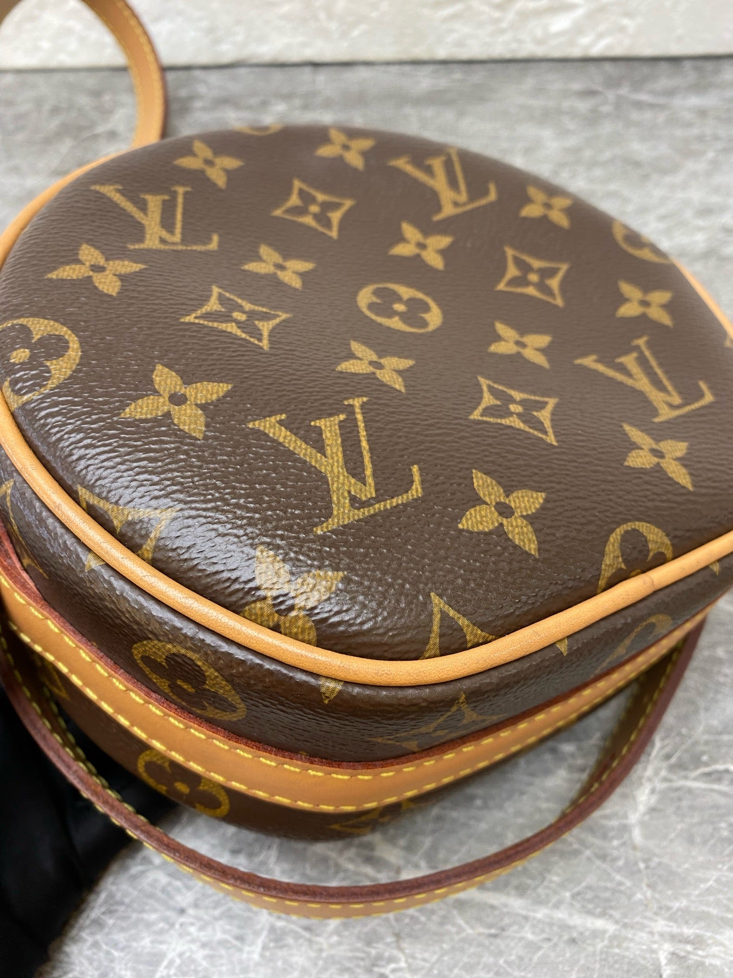 Louis Vuitton Crossbody