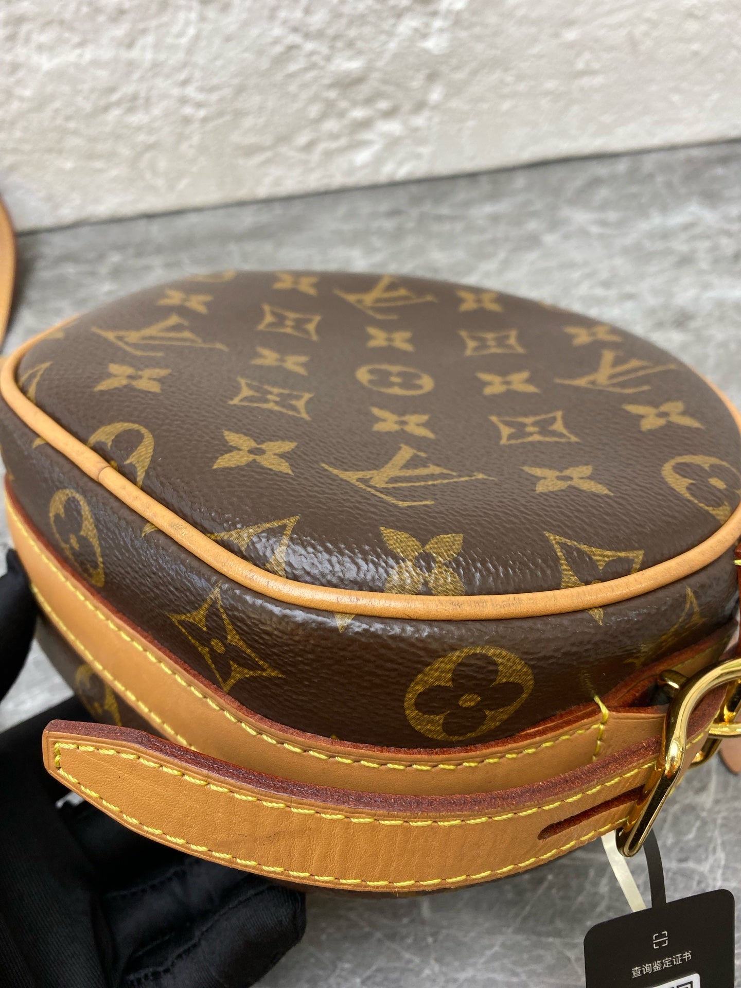 Louis Vuitton Crossbody