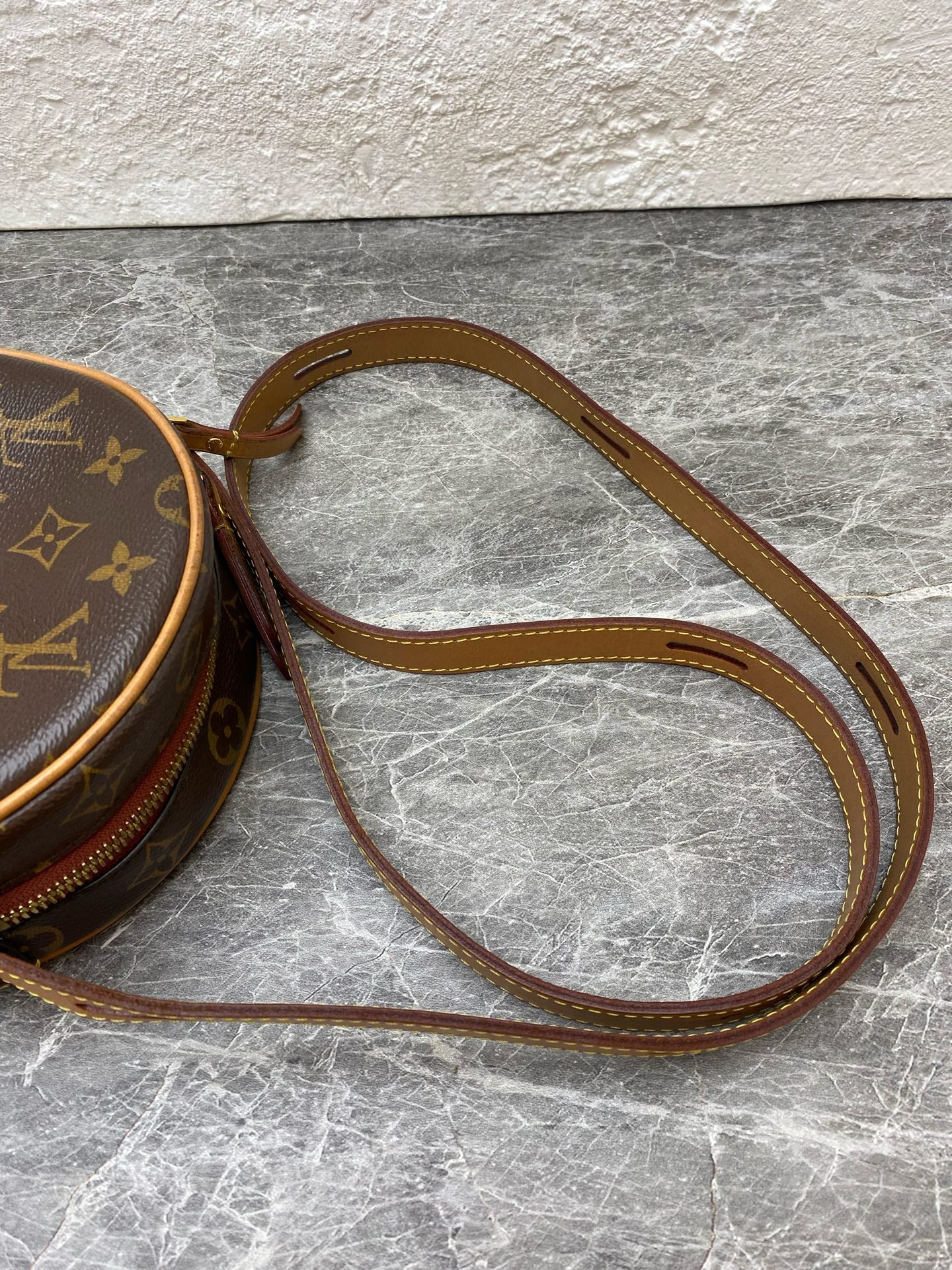 Louis Vuitton Crossbody
