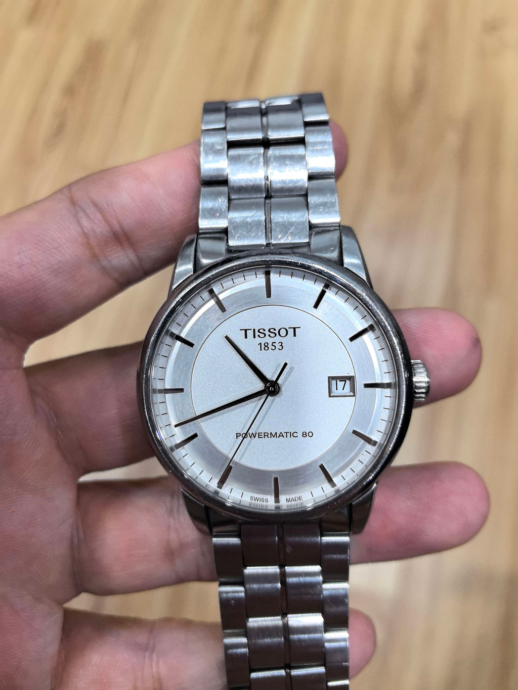 Tissot Classic Automatic (self-winding) watch 41 millimeters T086.407.11.031.00