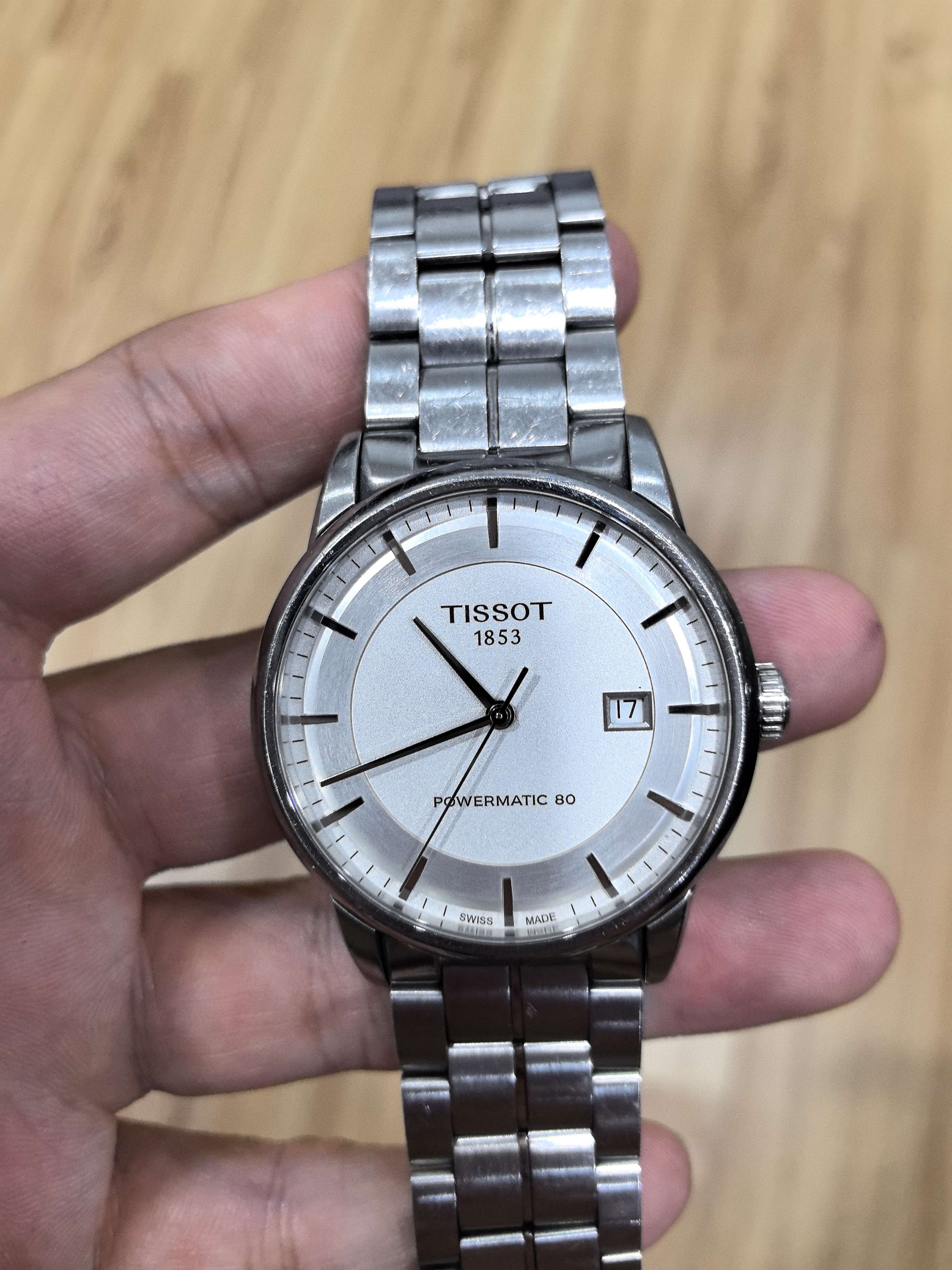Tissot Classic Automatic (self-winding) watch 41 millimeters T086.407.11.031.00