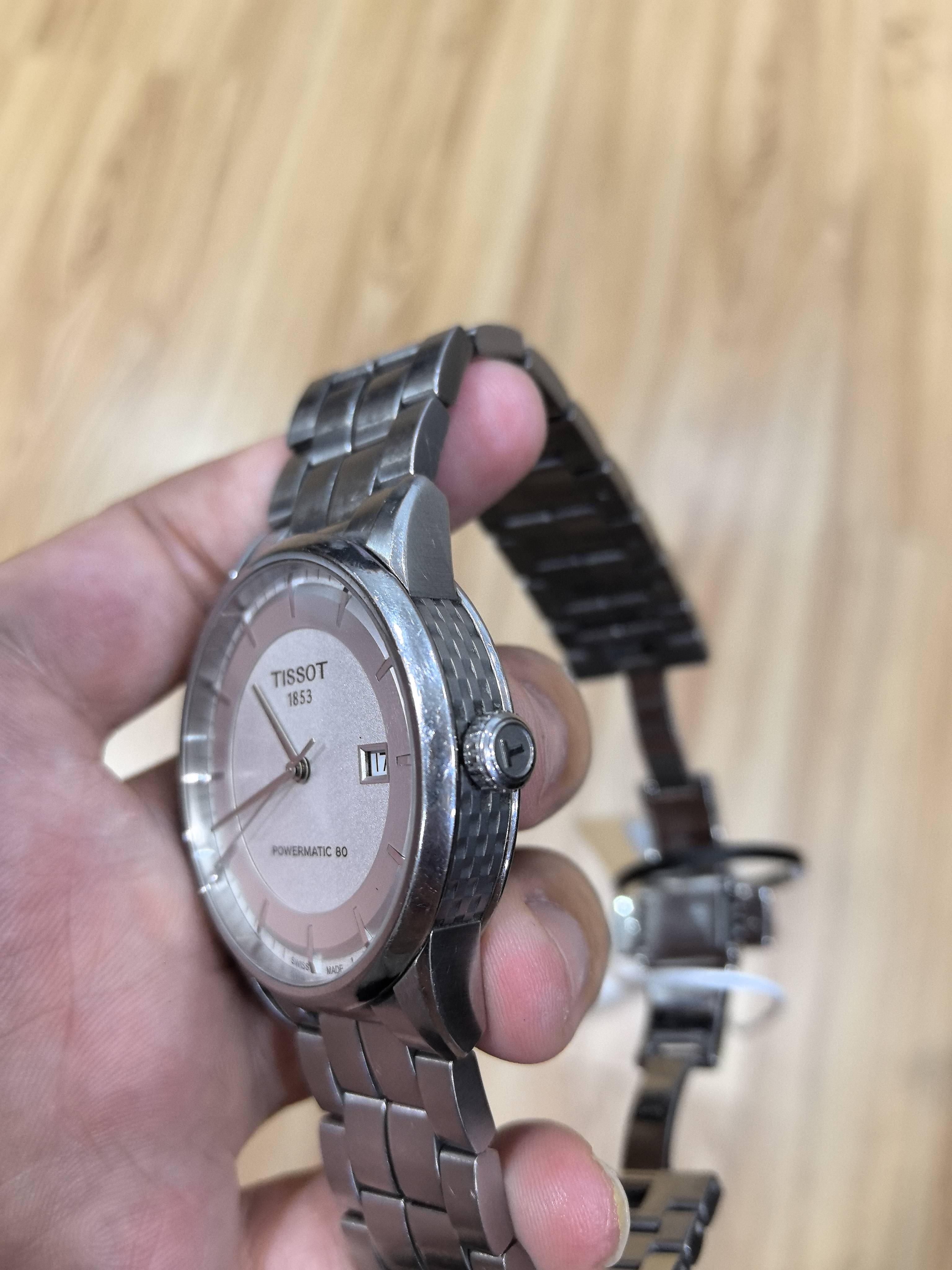 Tissot Classic Automatic (self-winding) watch 41 millimeters T086.407.11.031.00