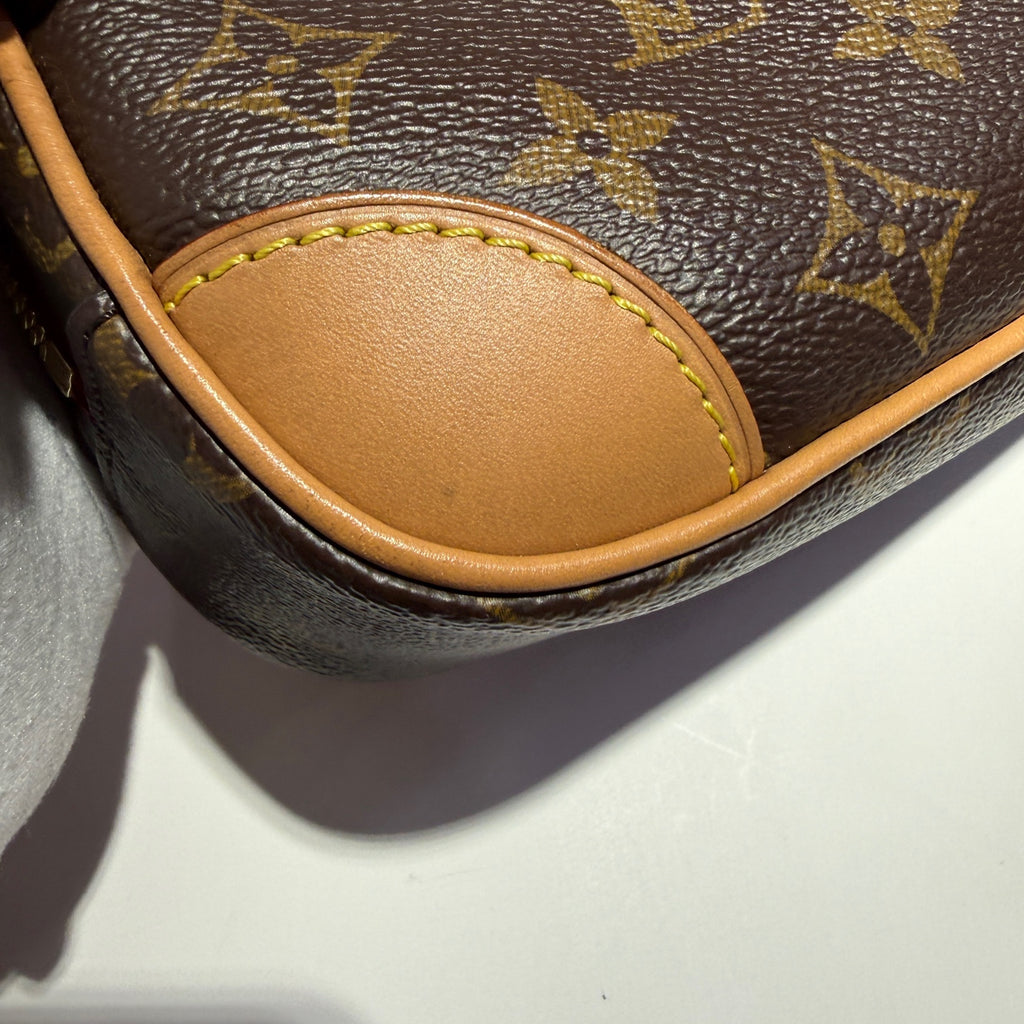 Louis Vuitton M45528