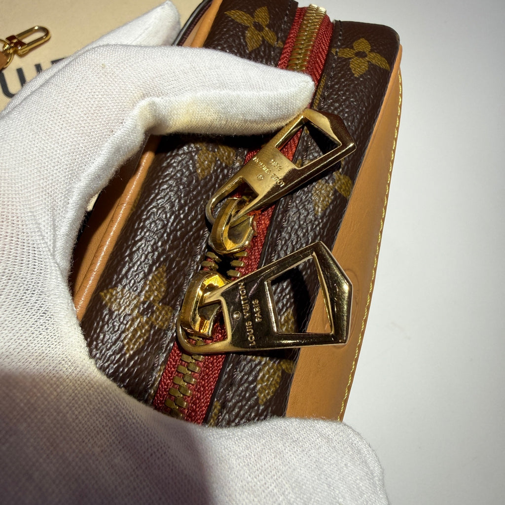 Louis Vuitton M45528