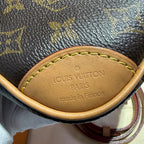 Louis Vuitton M45528
