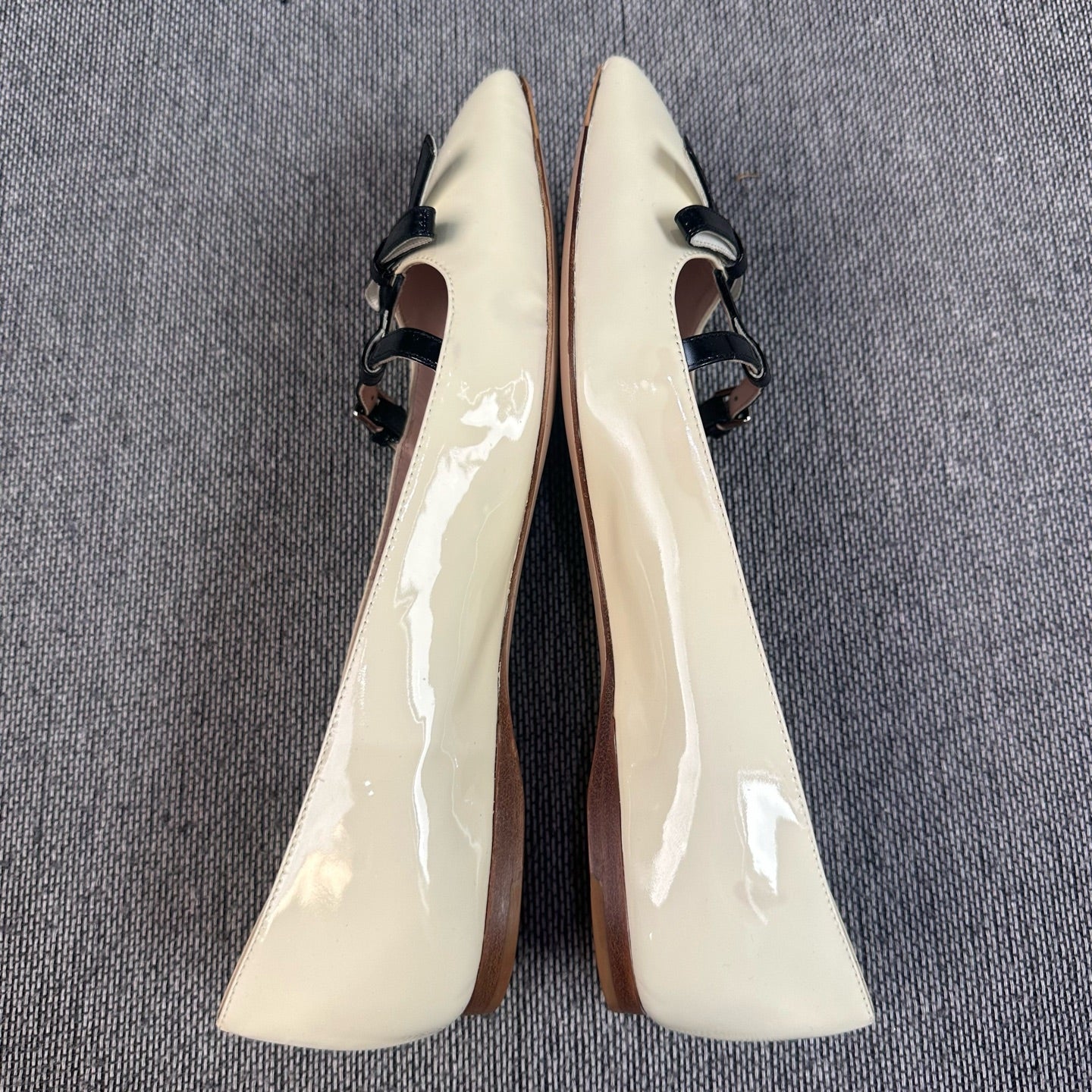 Miu Miu Flat shoes