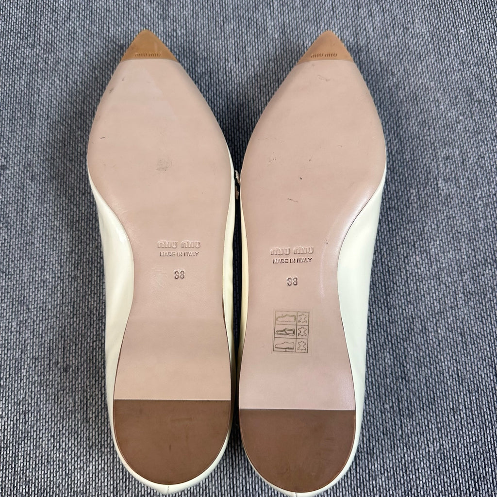 Miu Miu Flat shoes