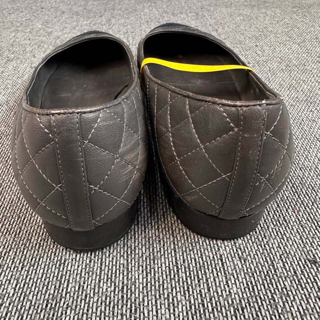 Chanel Flat shoes