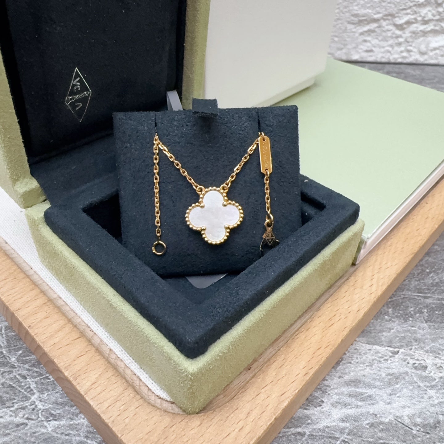 Van Cleef & Arpels Necklace