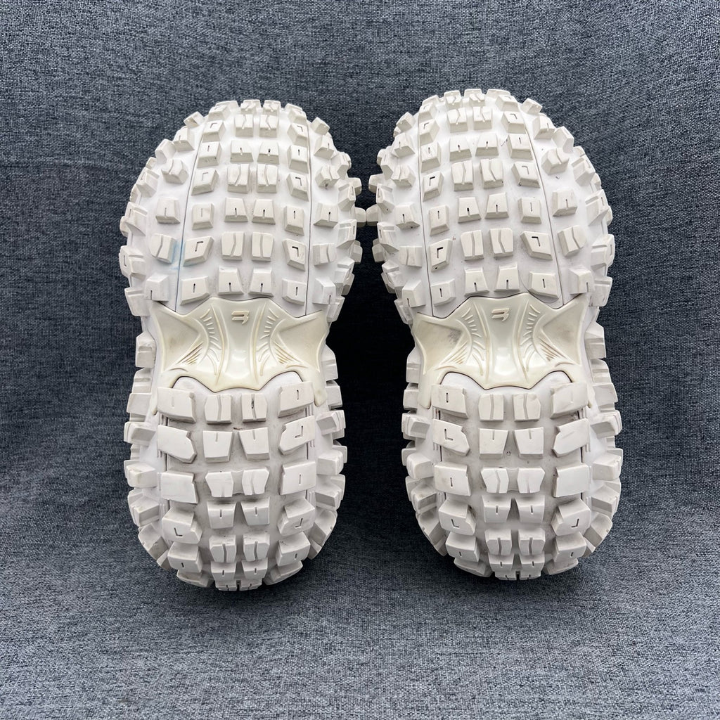 Balenciaga Athletic sneakers