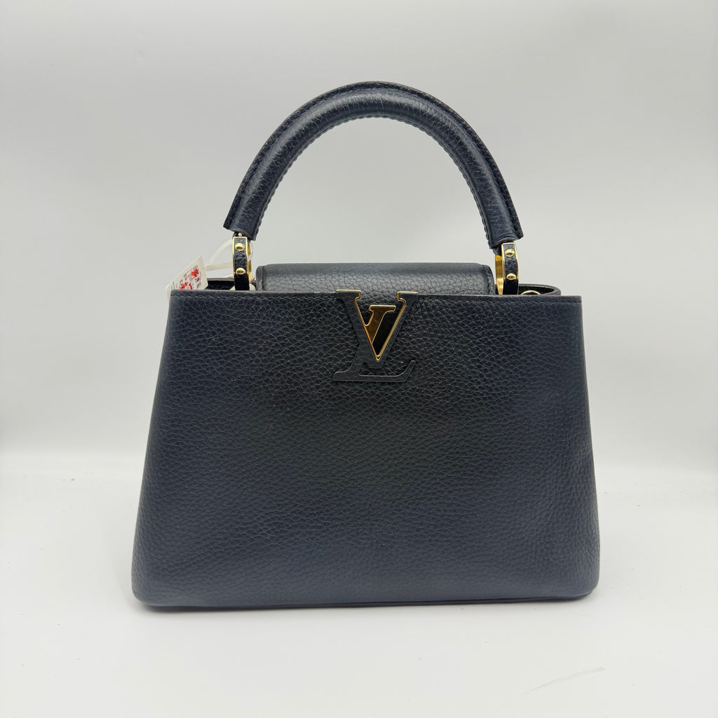 Louis Vuitton CAPUCINES medium-sized handbag 20 x 11 x 31.05 M24727