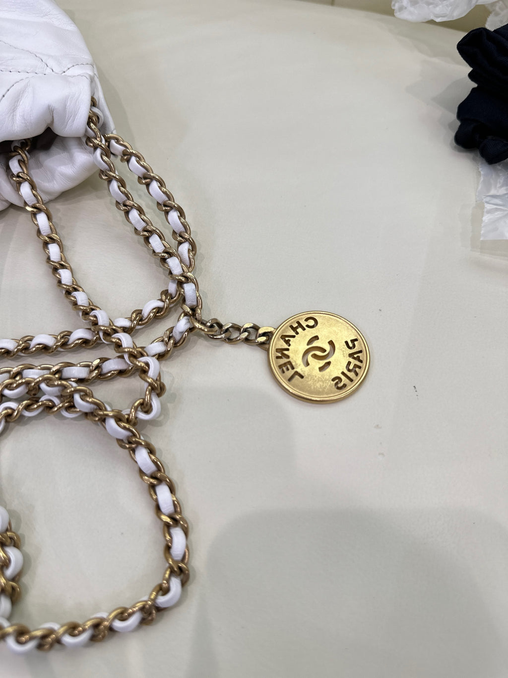 Chanel Bucket bag 20×6×19 AS3980-B09859-10601