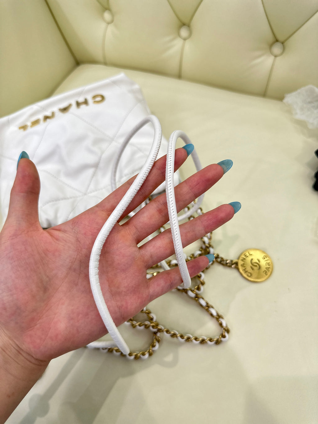 Chanel Bucket bag 20×6×19 AS3980-B09859-10601