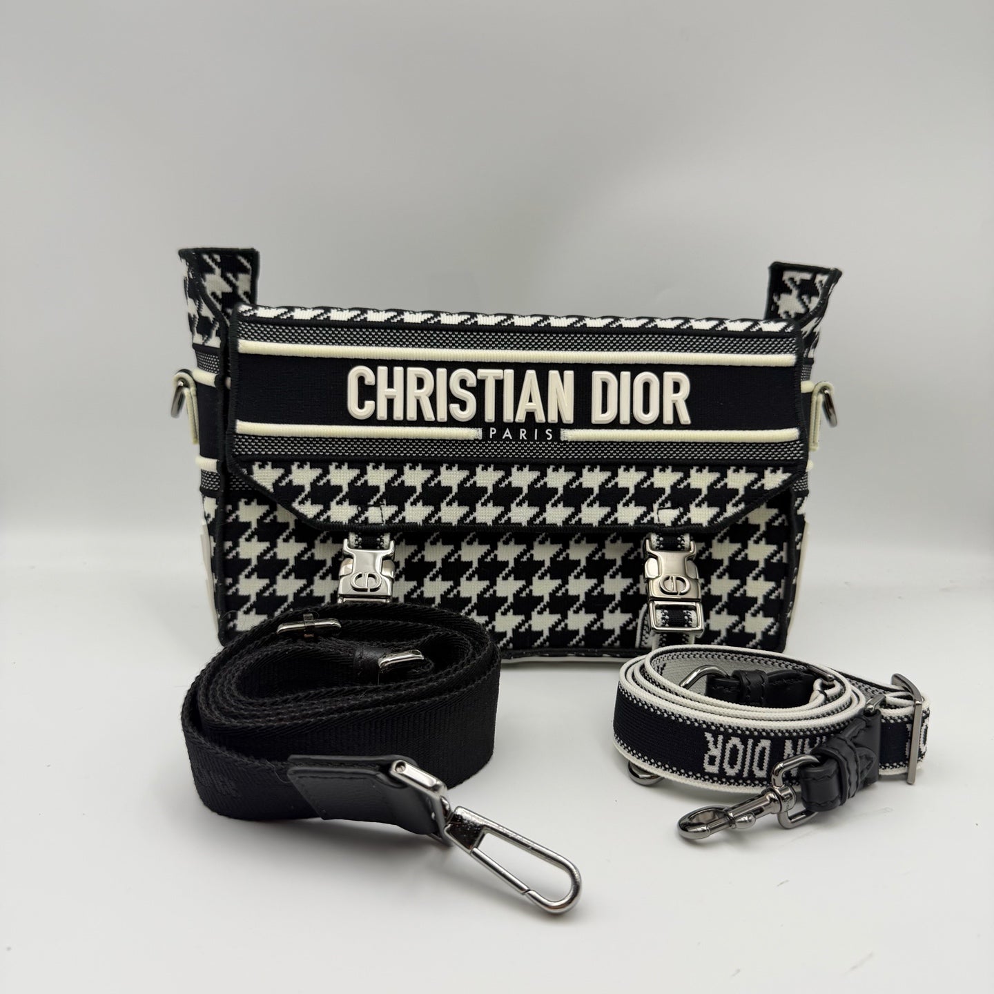 Dior M1243BMQB_M911