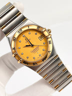 Omega Rose gold Automatic (self-winding) watch