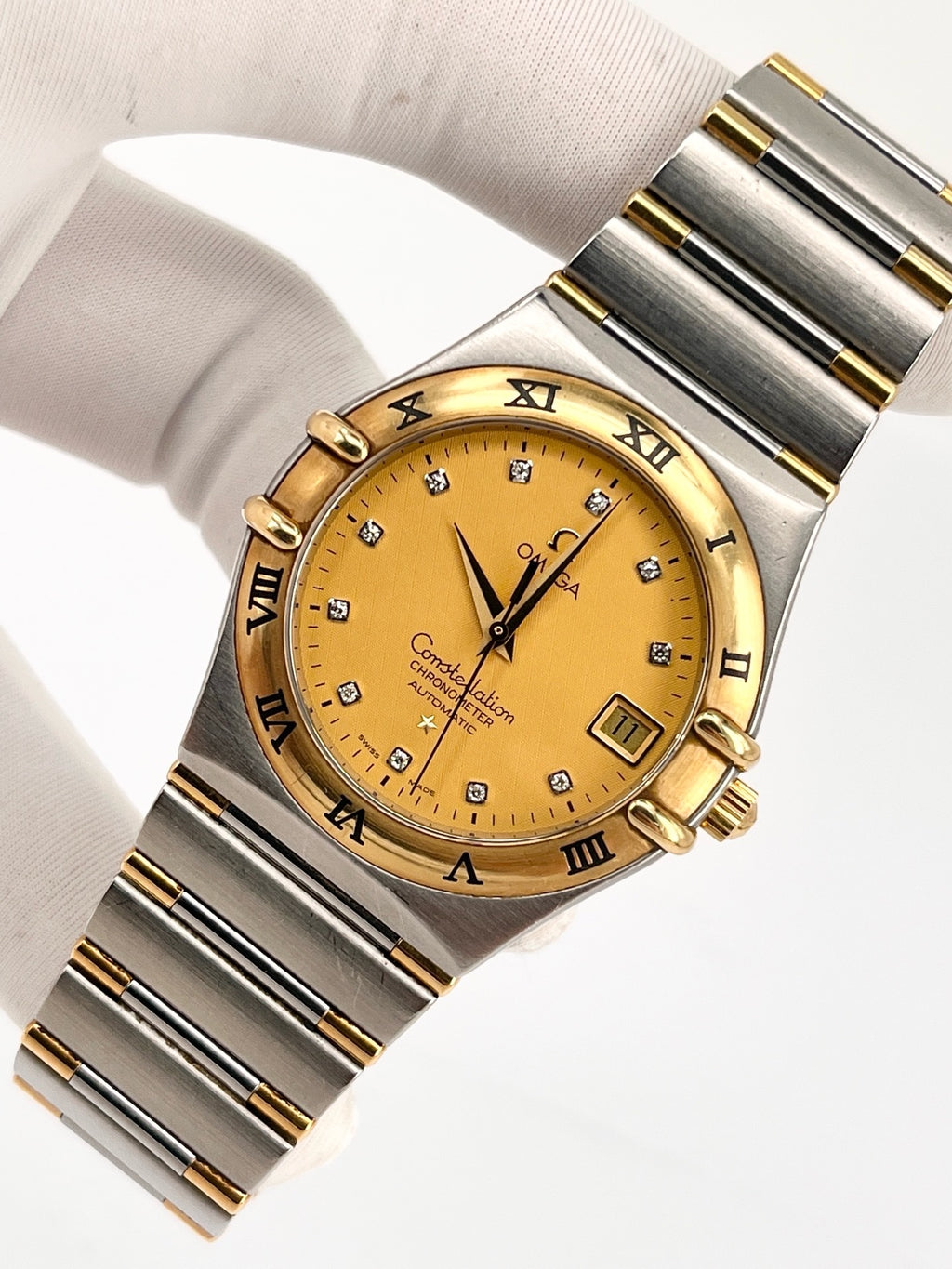 Omega Rose gold Automatic (self-winding) watch