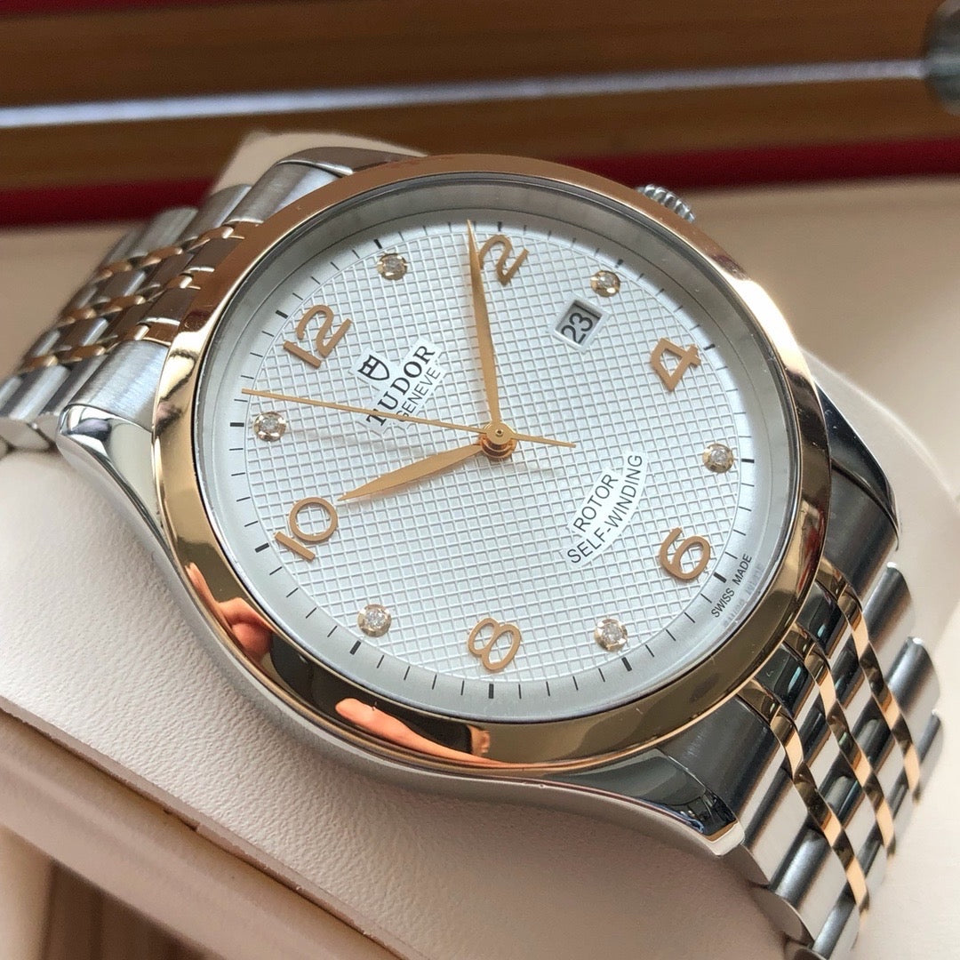 Tudor 1926 Series Rose gold Automatic (self-winding) watch 41 millimeters m91651-0002