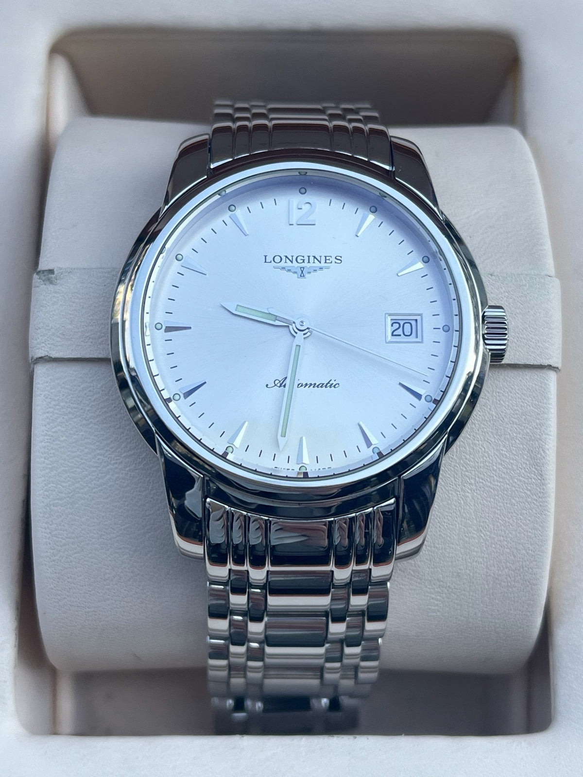 Longines Watchmaking tradition White Automatic (self-winding) watch 38.5 millimeters L2.763.4.72.6