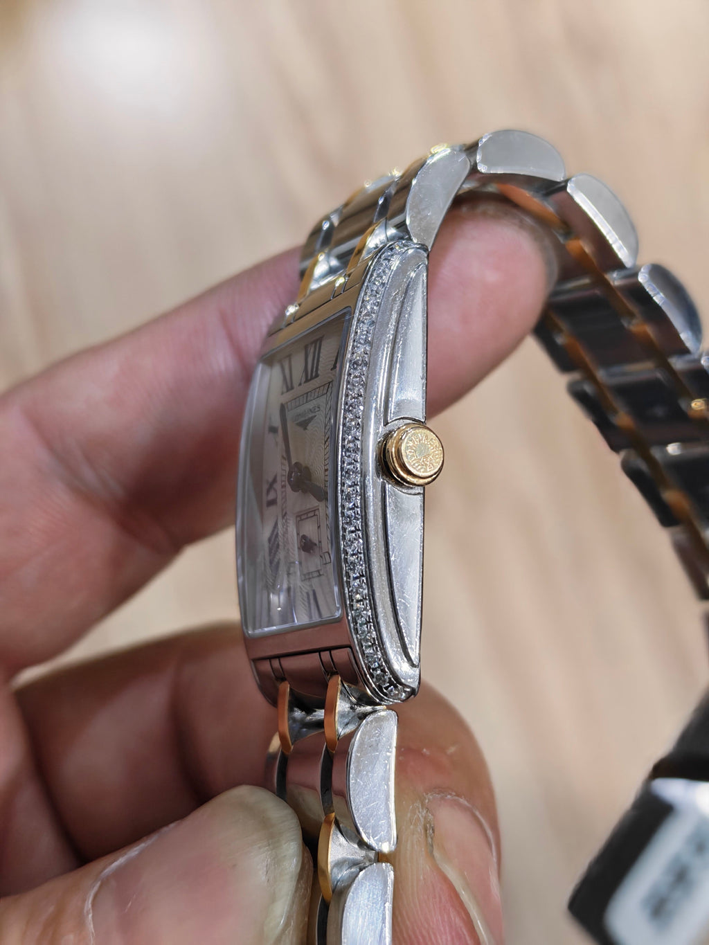 Longines Longines Dolcevita Collection Rose gold Quartz watch 20.80X32.00mm L5.255.5.79.7