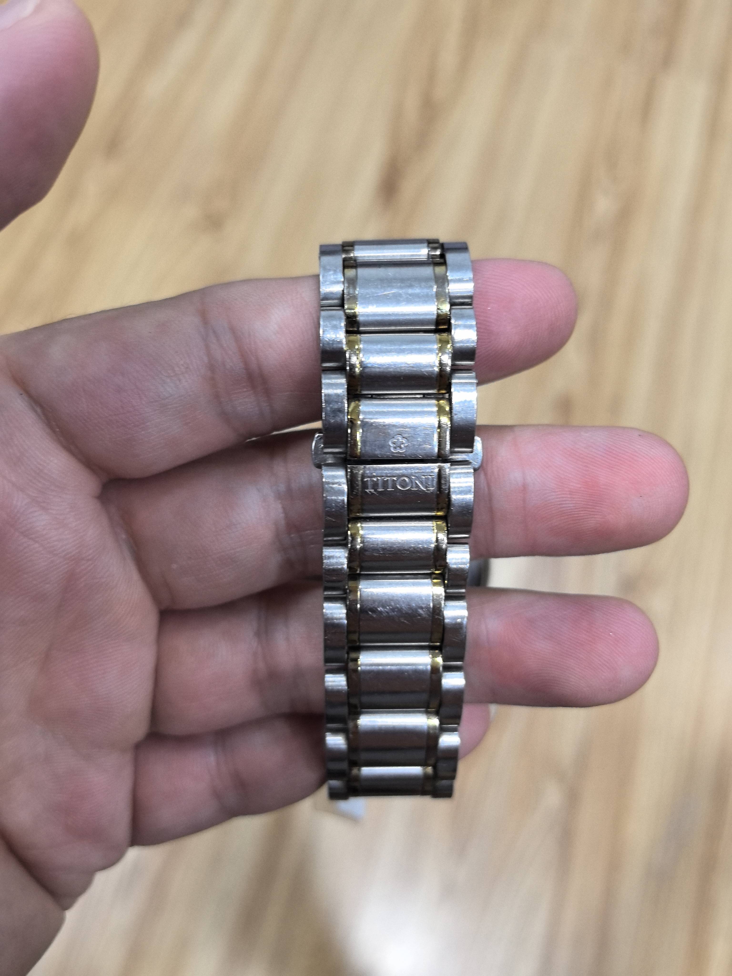 梅花 Automatic (self-winding) watch