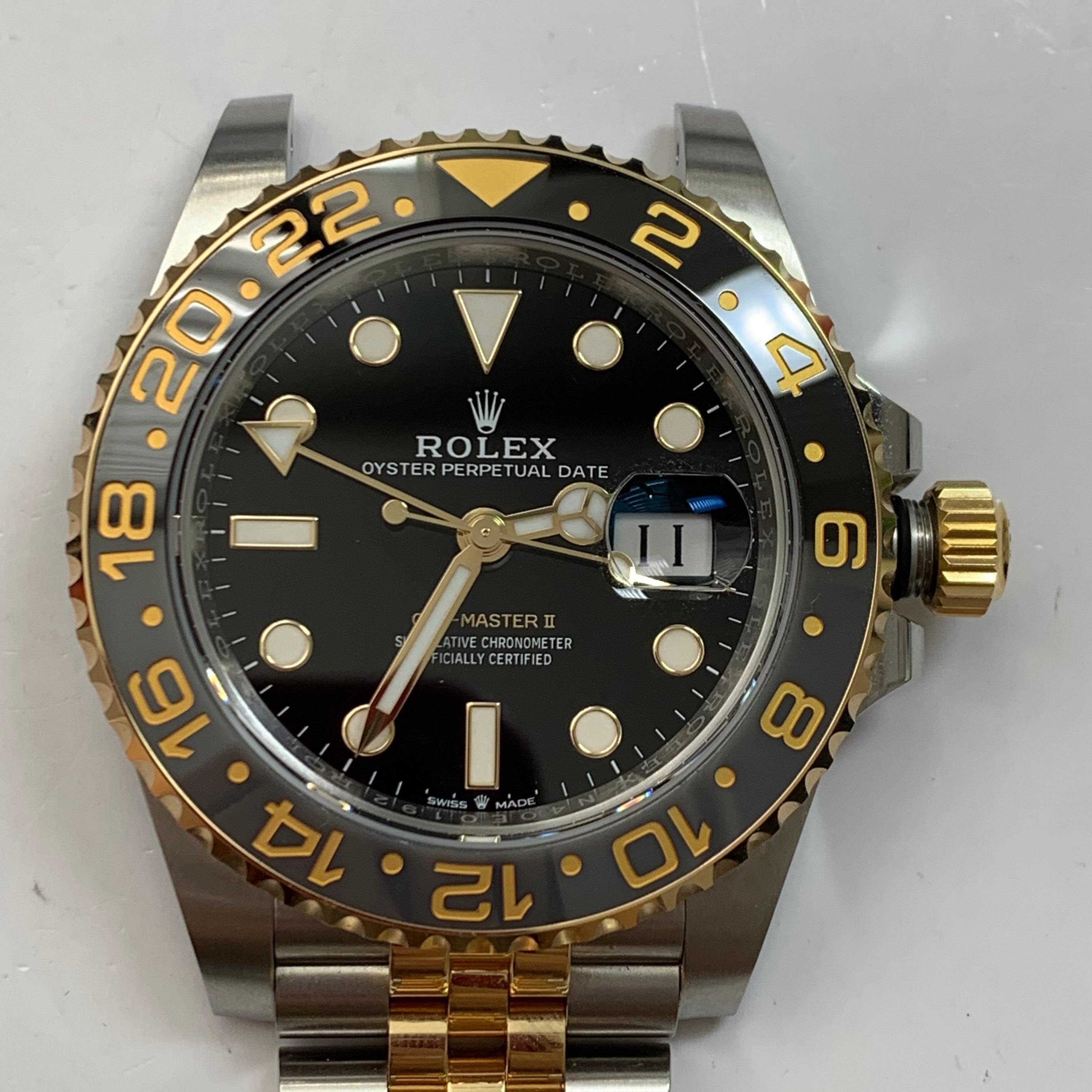 Rolex GMT-Master II 40 millimeters m126713grnr-0001