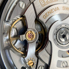 Rolex GMT-Master II 40 millimeters m126713grnr-0001