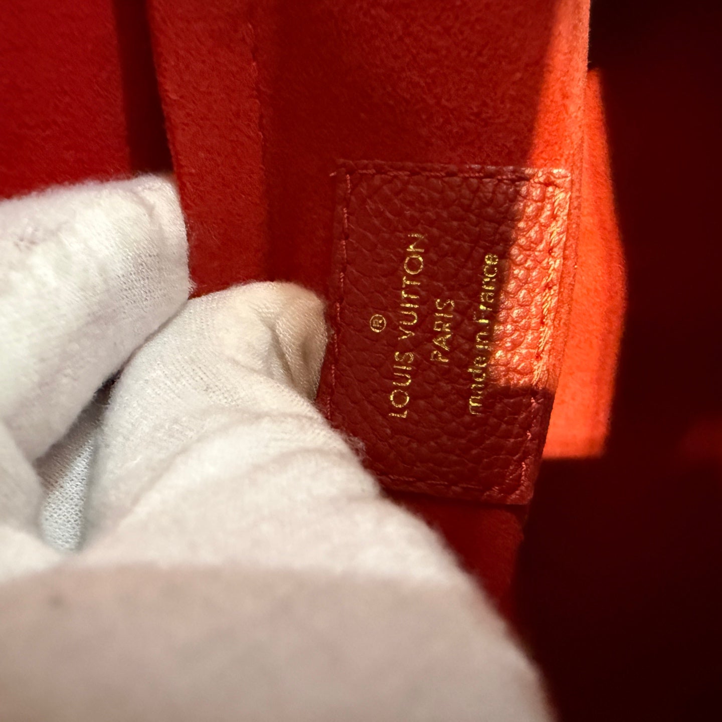Louis Vuitton Red Crossbody 25.0x17.0x9.0cm M43393