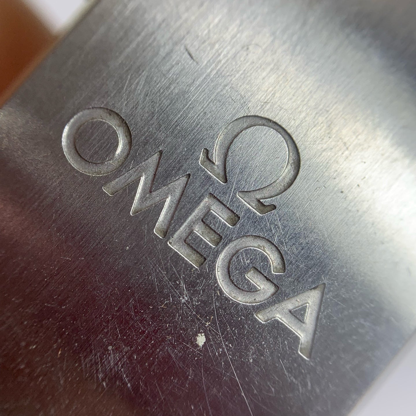 Omega Seahorse Series 42 210.30.42.20.10.001