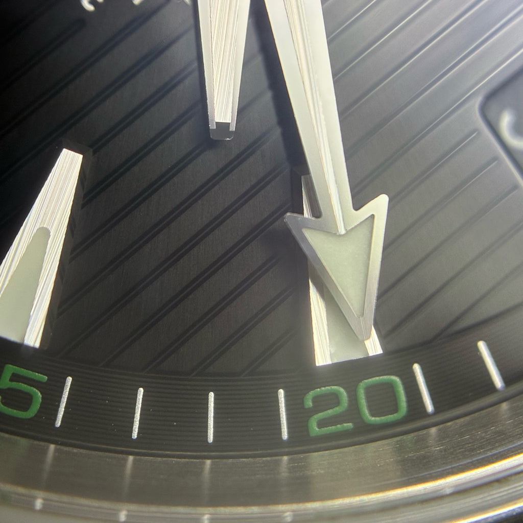 Omega Seahorse 41.5 millimeters 231.10.42.21.01.004